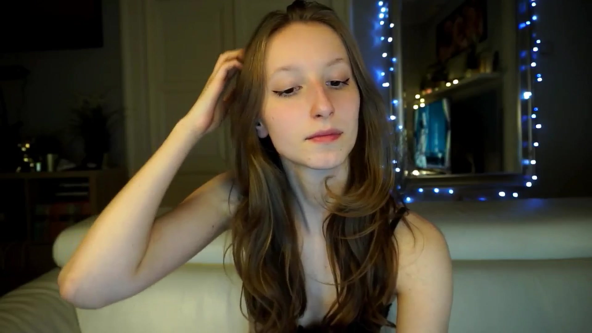 Gallery image thumbnail from Sw33t_g1rl's myfreecams stream on, 03/14/2026, 20:36 image 6 of 20