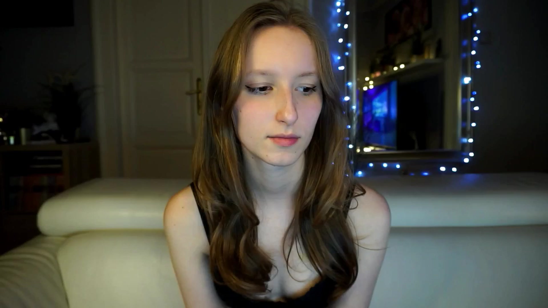 Gallery image thumbnail from Sw33t_g1rl's myfreecams stream on, 03/16/2026, 19:00 image 7 of 20