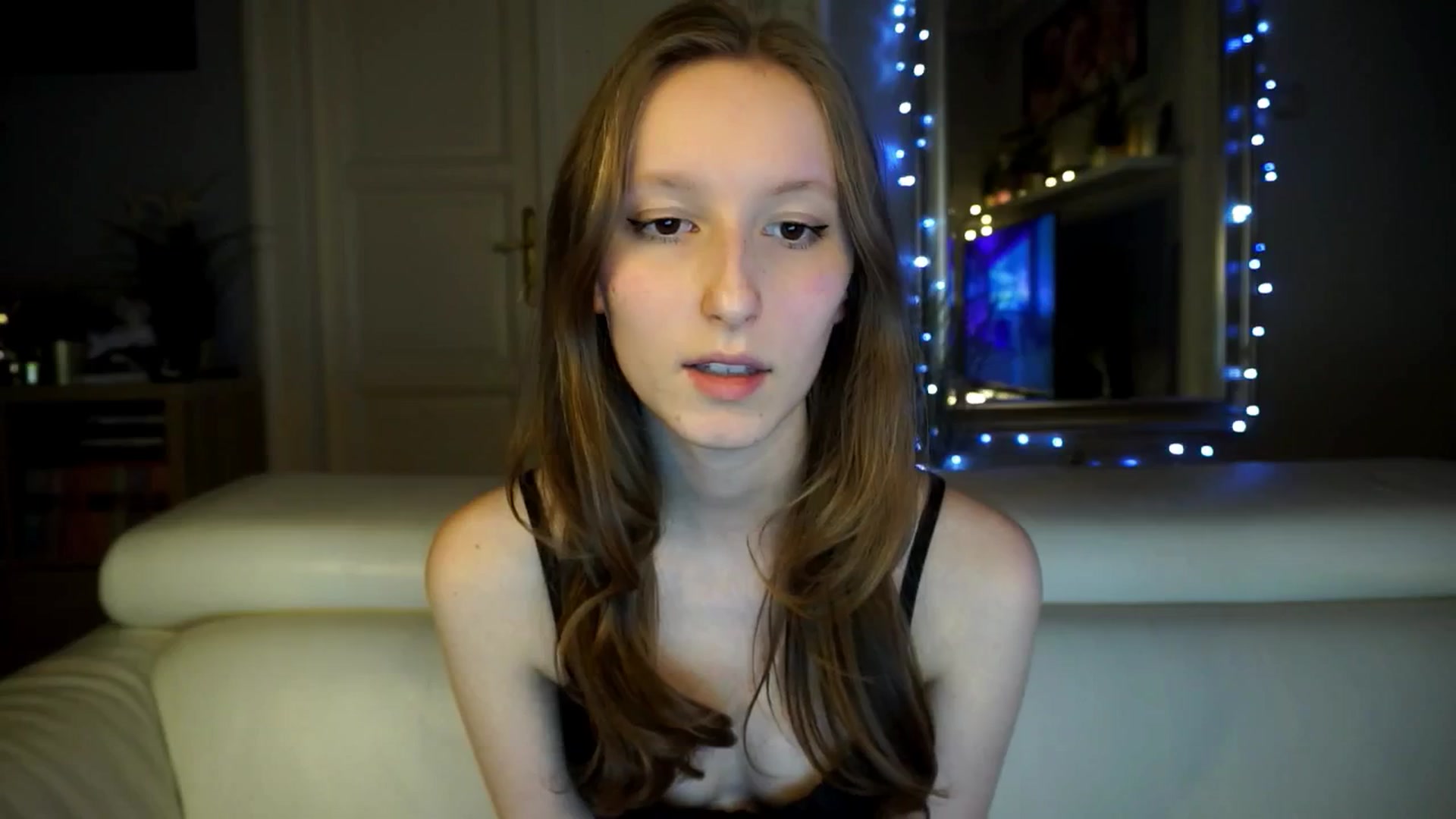 Gallery image thumbnail from Sw33t_g1rl's myfreecams stream on, 03/16/2026, 19:00 image 8 of 20