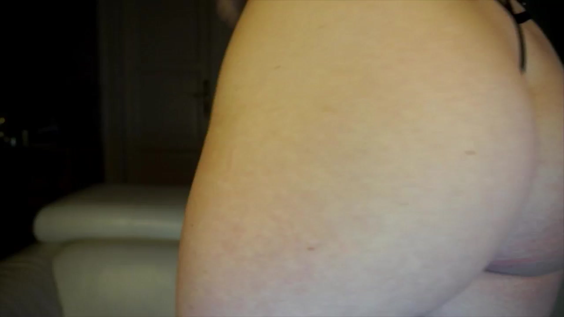 Gallery image thumbnail from Sw33t_g1rl's myfreecams stream on, 03/17/2026, 18:16 image 15 of 20