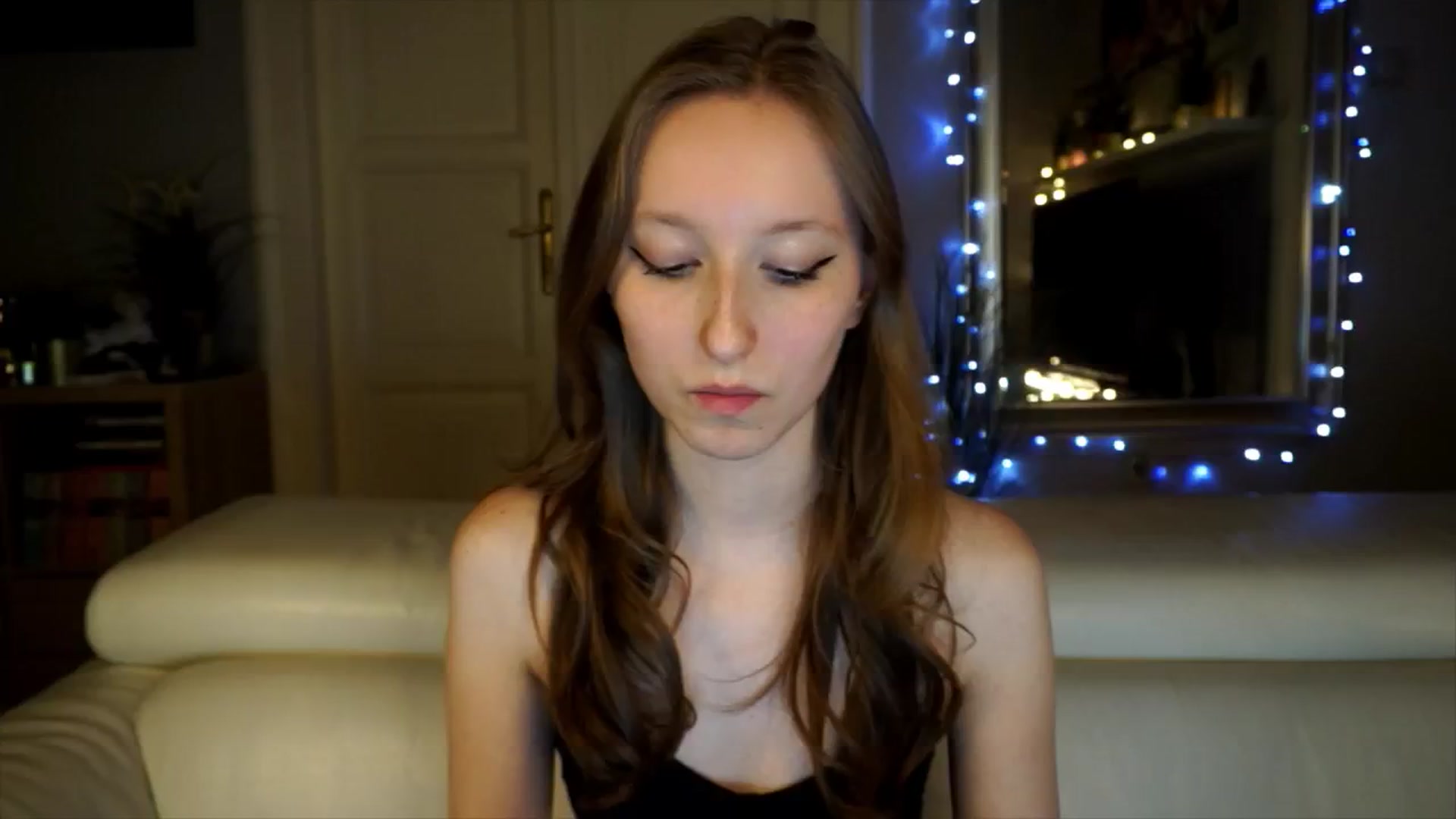 Gallery image thumbnail from Sw33t_g1rl's myfreecams stream on, 03/21/2026, 21:35 image 16 of 20