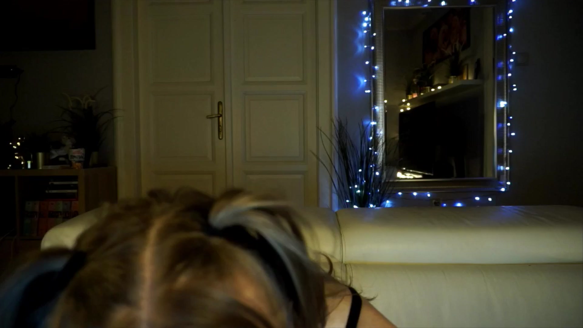 Gallery image thumbnail from Sw33t_g1rl's myfreecams stream on, 03/22/2026, 22:04 image 17 of 20