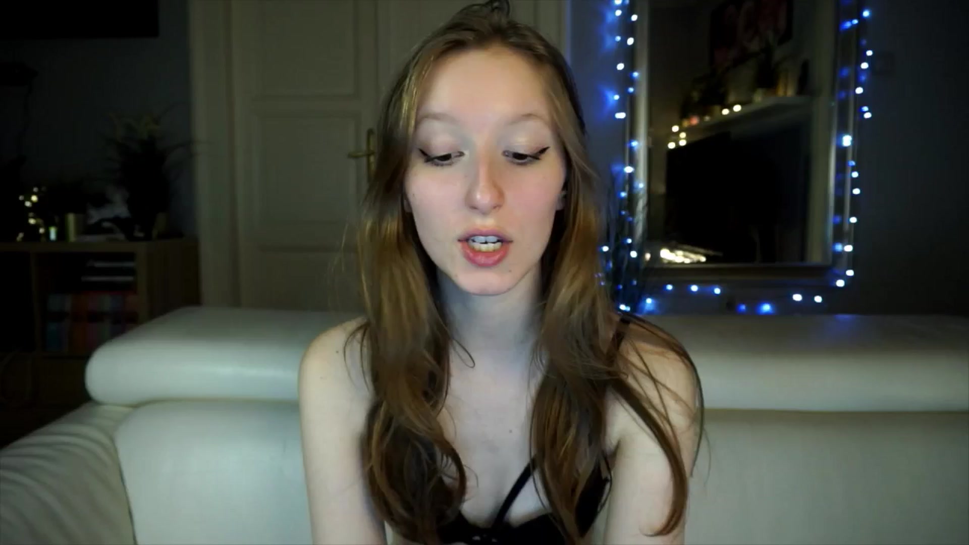 Gallery image thumbnail from Sw33t_g1rl's myfreecams stream on, 03/24/2026, 17:49 image 12 of 20