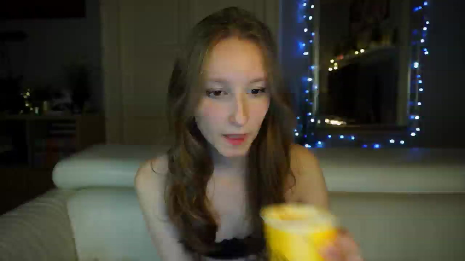 Gallery image thumbnail from Sw33t_g1rl's myfreecams stream on, 03/26/2026, 18:48 image 19 of 20
