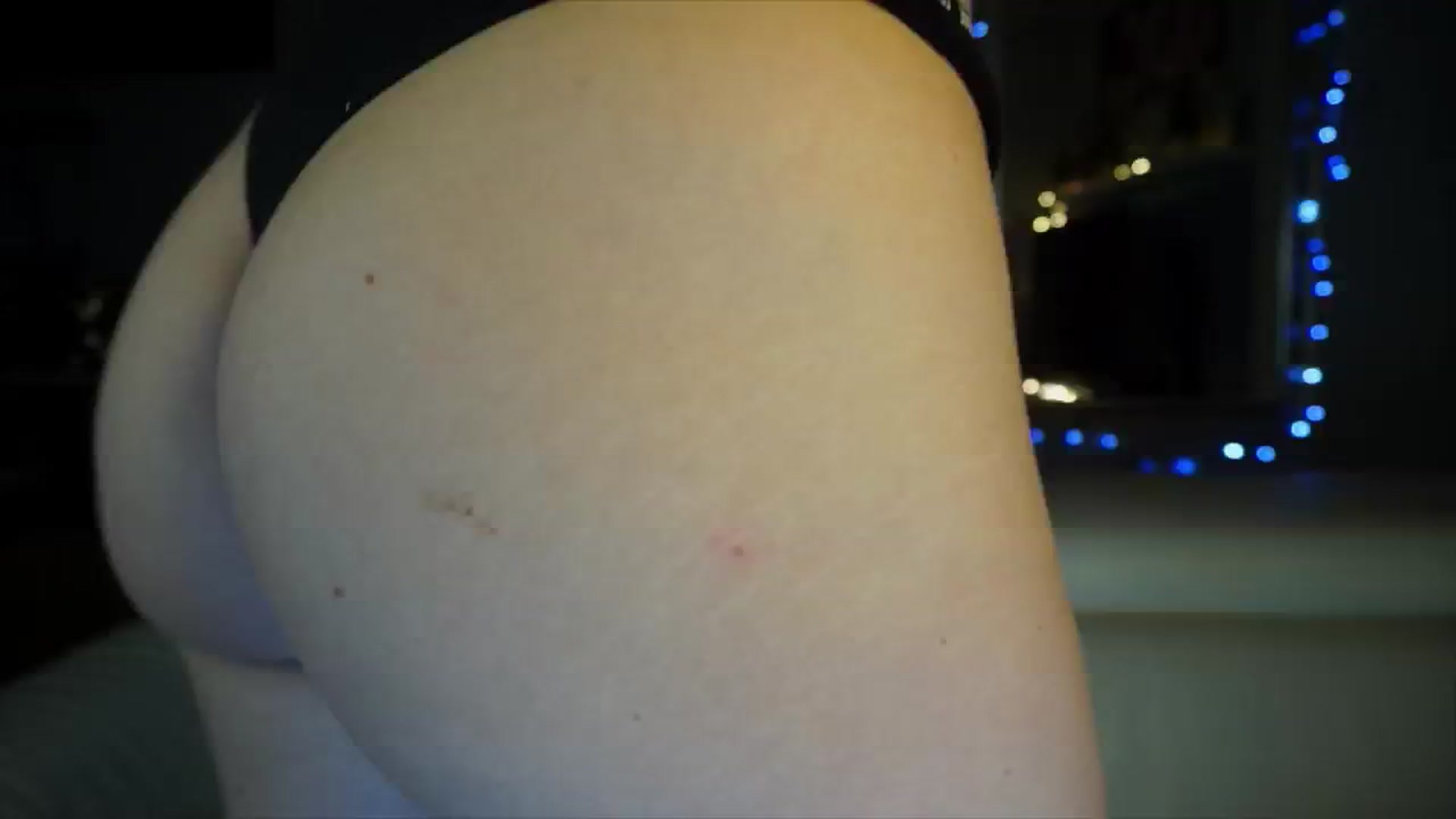 Gallery image thumbnail from Sw33t_g1rl's myfreecams stream on, 03/26/2026, 18:48 image 4 of 20