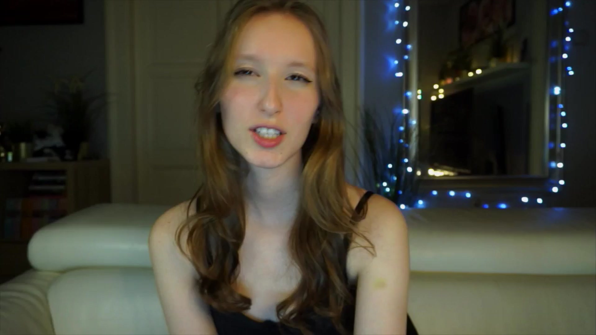 Gallery image thumbnail from Sw33t_g1rl's myfreecams stream on, 03/27/2026, 21:59 image 3 of 20
