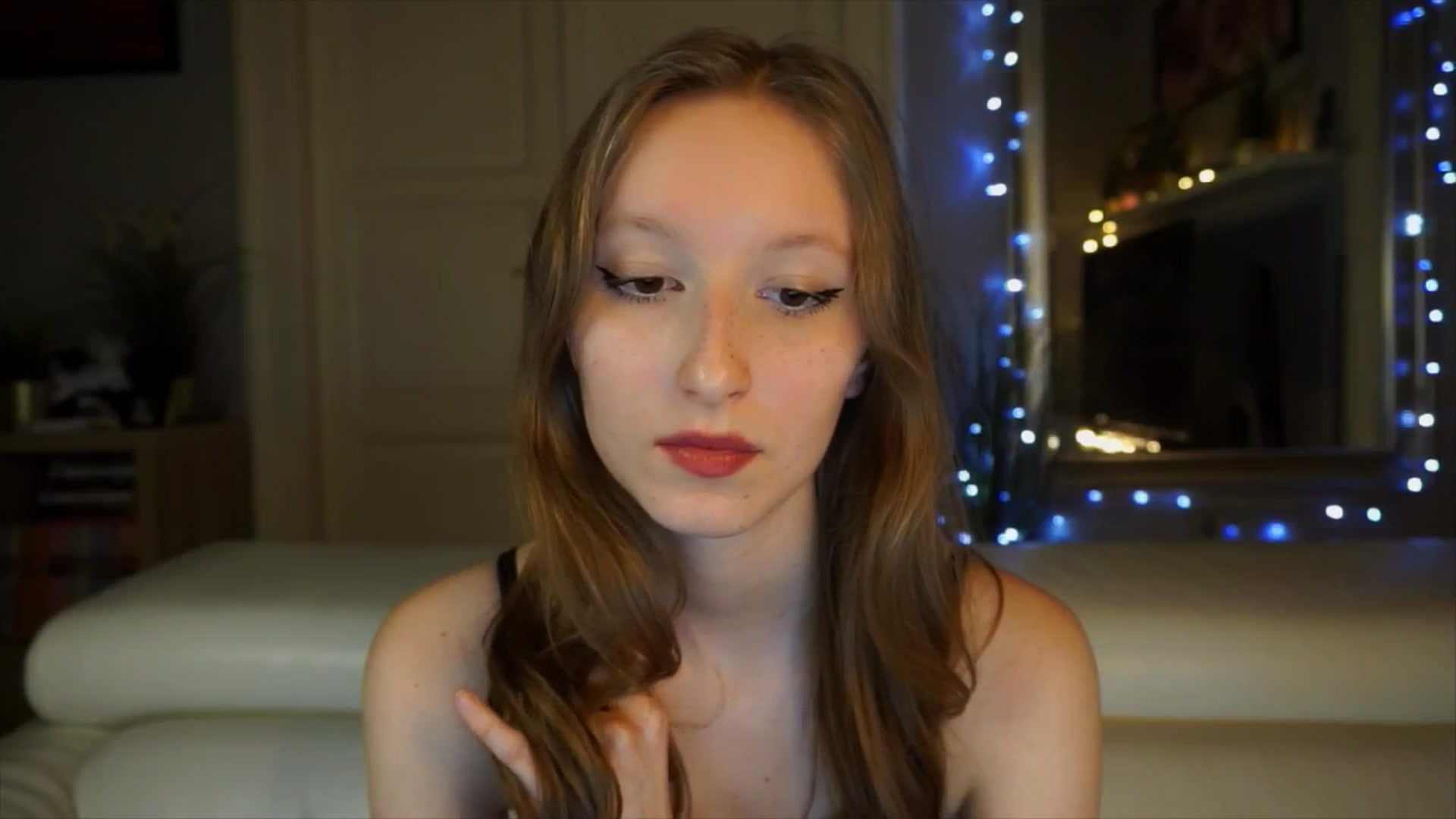 Gallery image thumbnail from Sw33t_g1rl's myfreecams stream on, 03/28/2026, 19:57 image 3 of 20