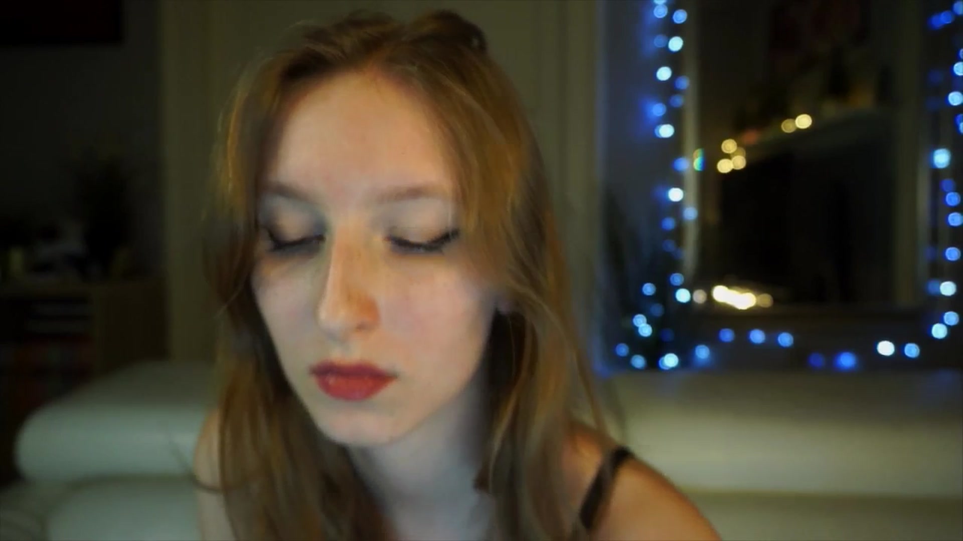 Gallery image thumbnail from Sw33t_g1rl's myfreecams stream on, 03/28/2026, 19:57 image 17 of 20