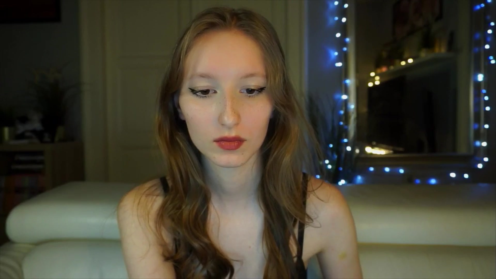 Gallery image thumbnail from Sw33t_g1rl's myfreecams stream on, 03/28/2026, 19:57 image 10 of 20