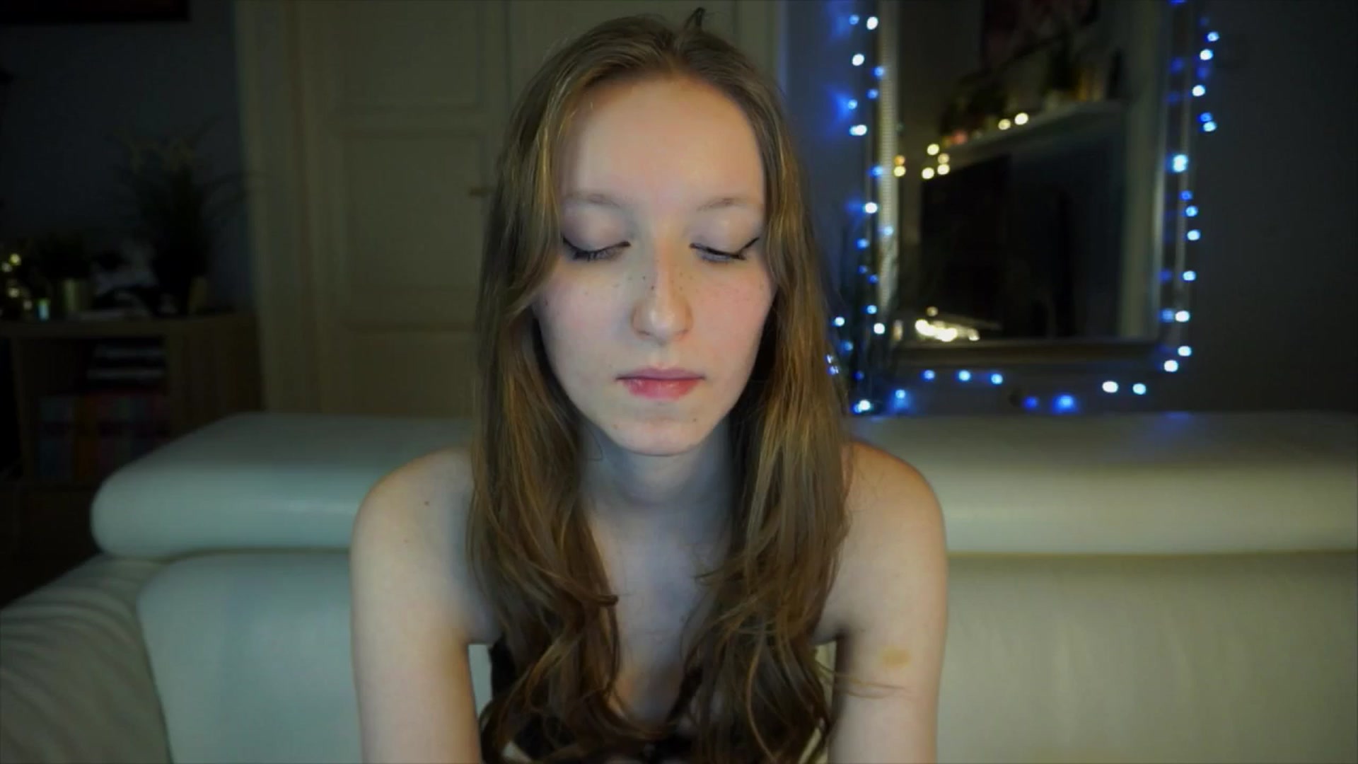 Gallery image thumbnail from Sw33t_g1rl's myfreecams stream on, 04/01/2026, 11:42 image 1 of 20