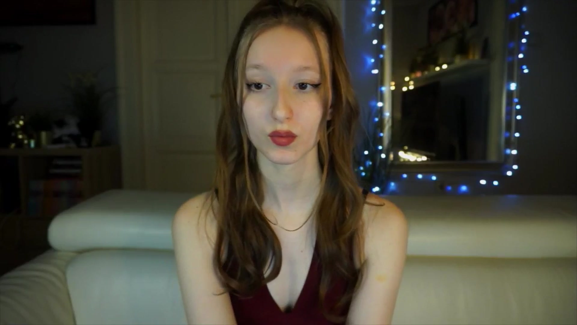 Gallery image thumbnail from Sw33t_g1rl's myfreecams stream on, 04/02/2026, 15:03 image 7 of 20