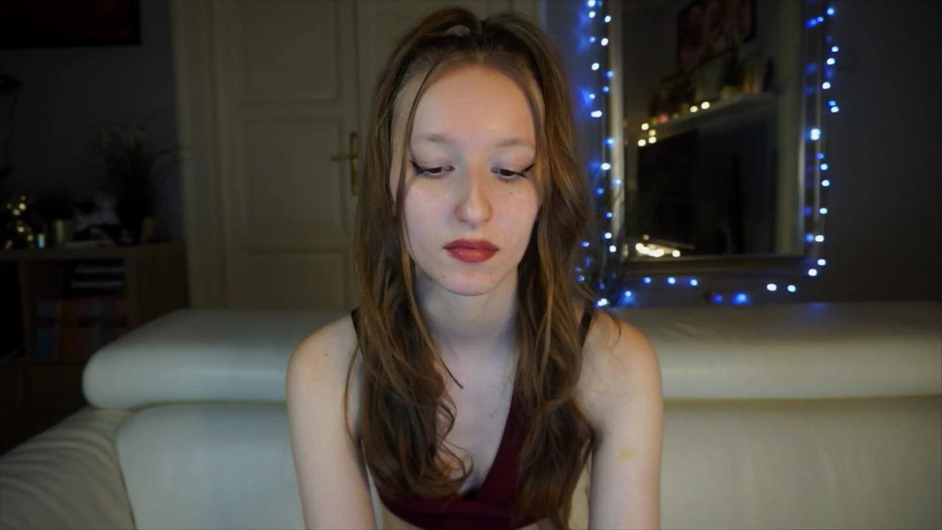 Gallery image thumbnail from Sw33t_g1rl's myfreecams stream on, 04/02/2026, 15:03 image 18 of 20