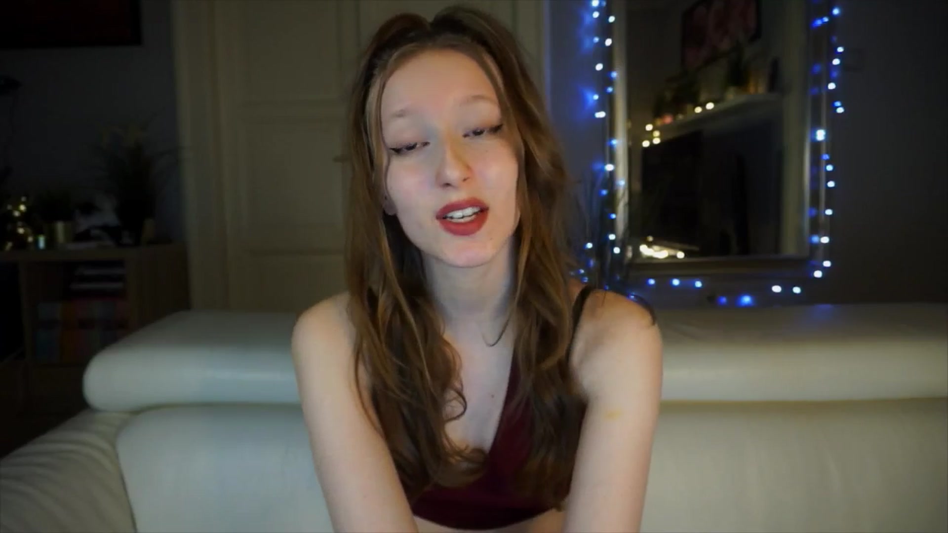 Gallery image thumbnail from Sw33t_g1rl's myfreecams stream on, 04/02/2026, 15:03 image 17 of 20