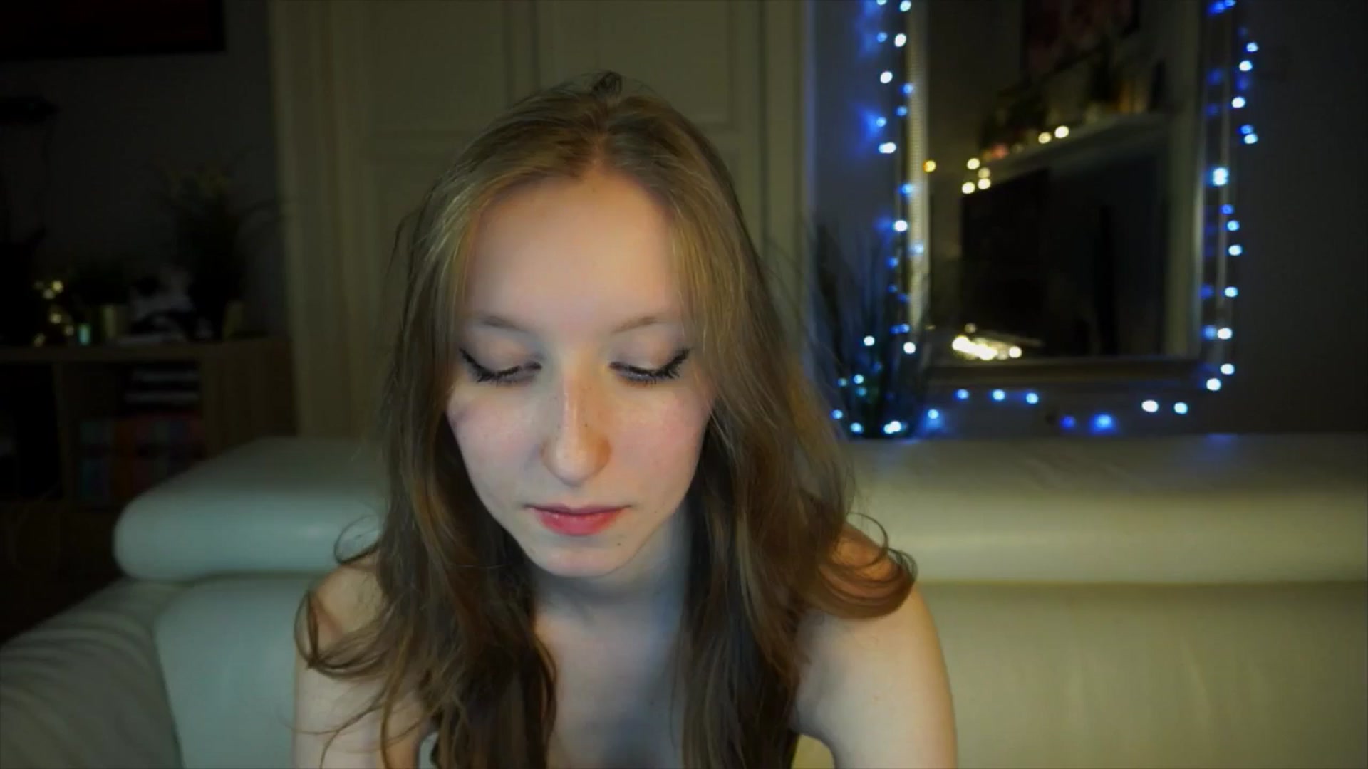 Gallery image thumbnail from Sw33t_g1rl's myfreecams stream on, 04/03/2026, 19:07 image 11 of 20