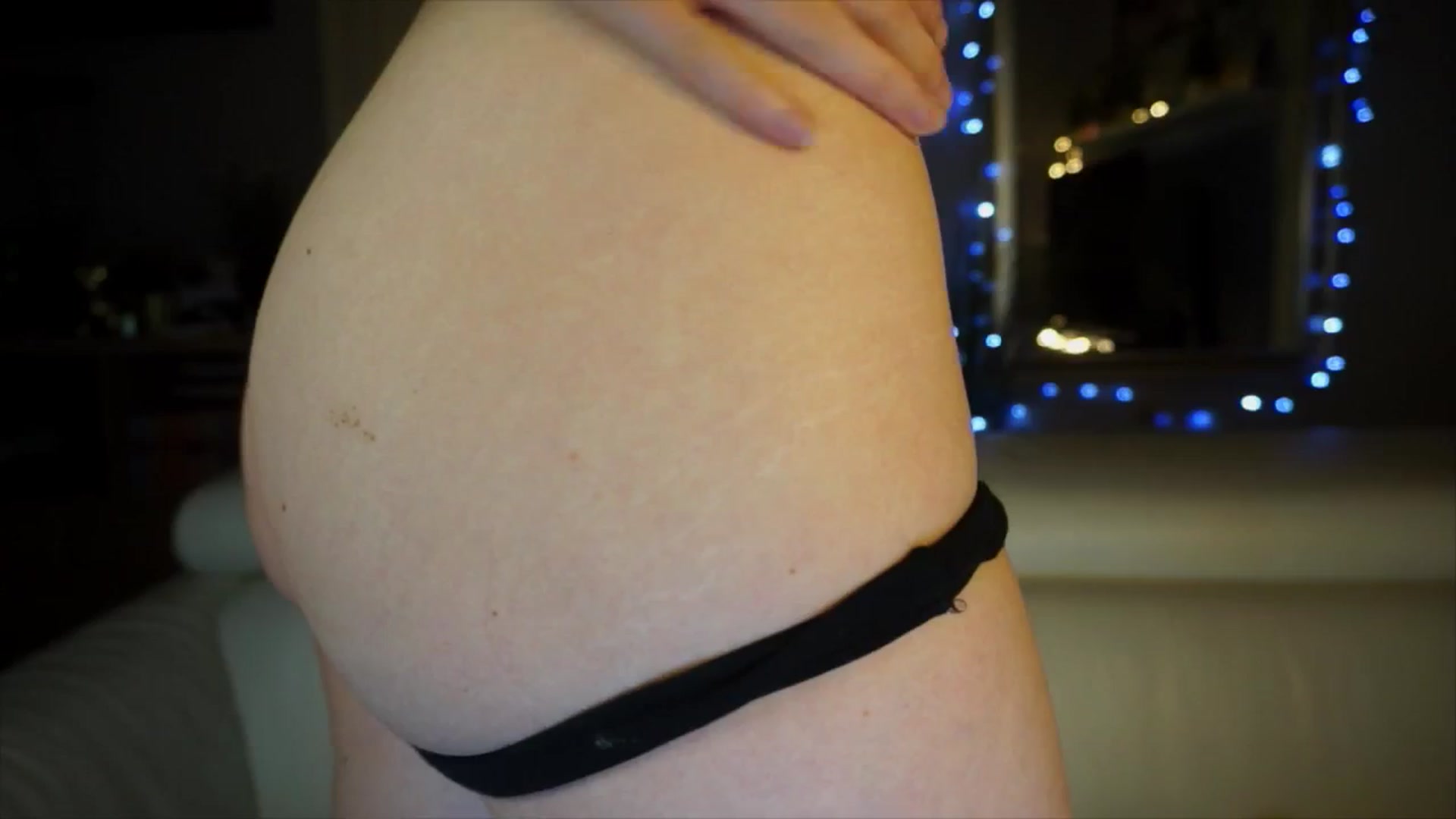 Gallery image thumbnail from Sw33t_g1rl's myfreecams stream on, 04/06/2026, 18:12 image 10 of 20
