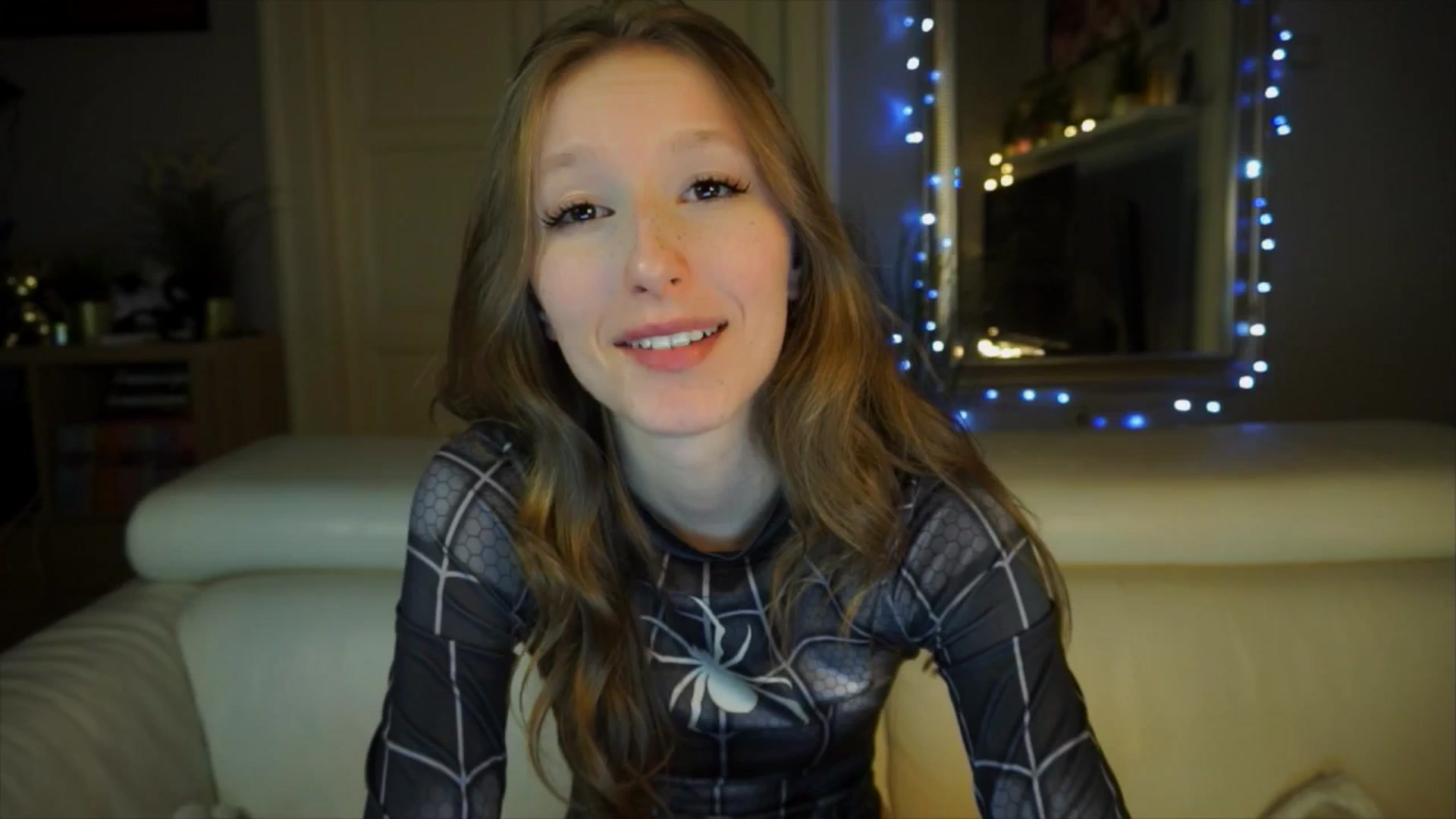 Gallery image thumbnail from Sw33t_g1rl's myfreecams stream on, 04/09/2026, 18:27 image 13 of 20