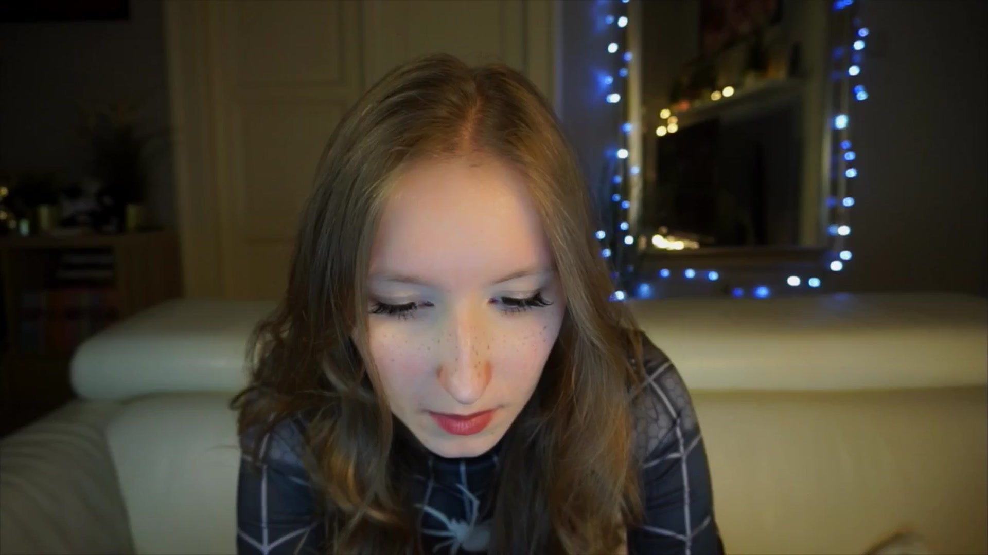 Gallery image thumbnail from Sw33t_g1rl's myfreecams stream on, 04/09/2026, 19:20 image 18 of 20