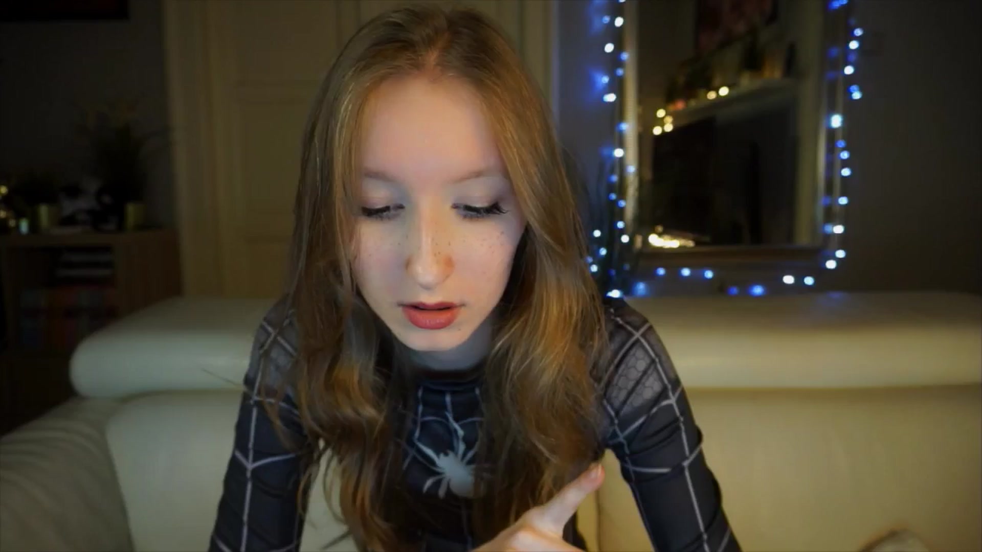 Gallery image thumbnail from Sw33t_g1rl's myfreecams stream on, 04/09/2026, 19:20 image 16 of 20