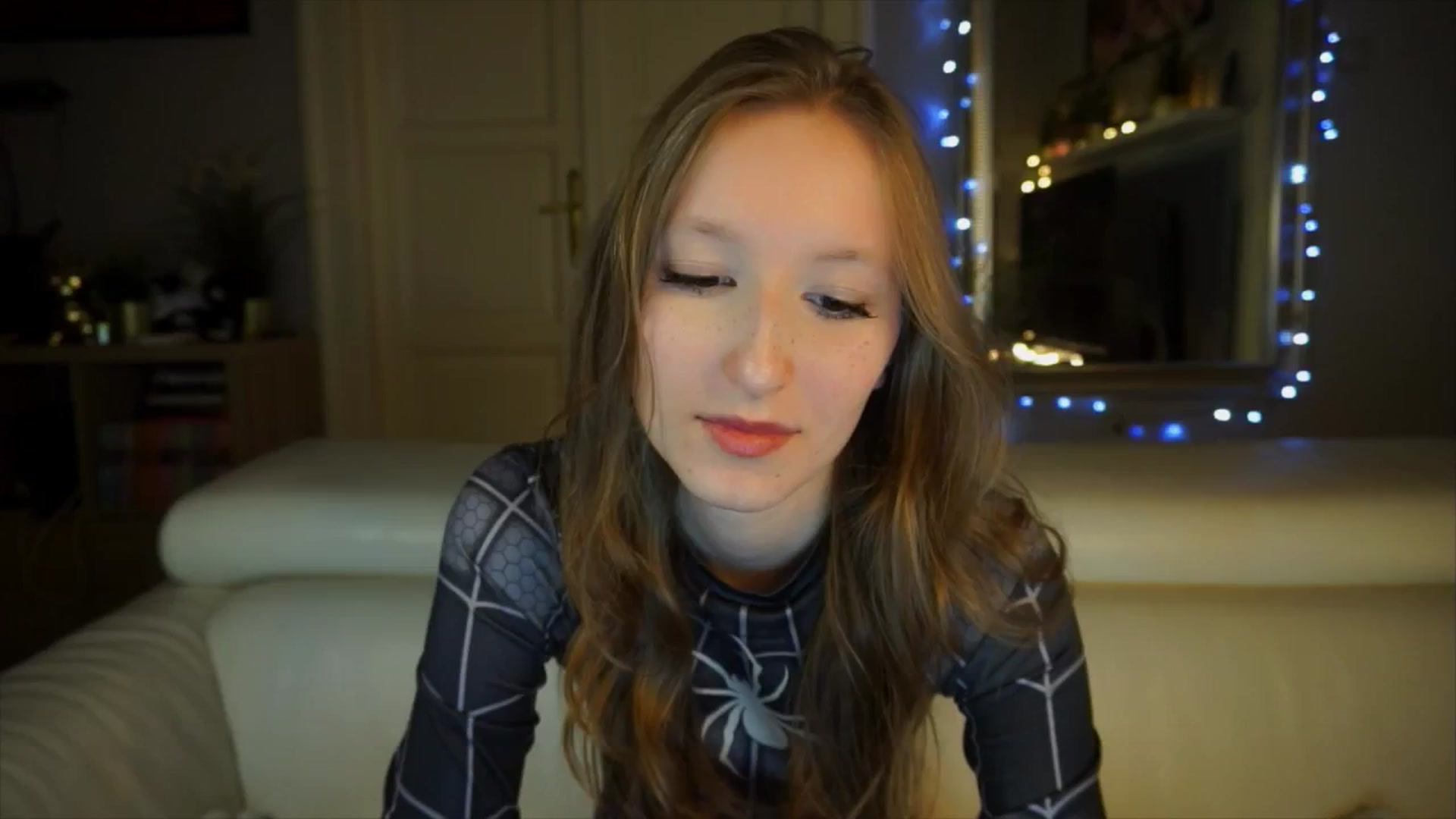Gallery image thumbnail from Sw33t_g1rl's myfreecams stream on, 04/09/2026, 19:20 image 1 of 20