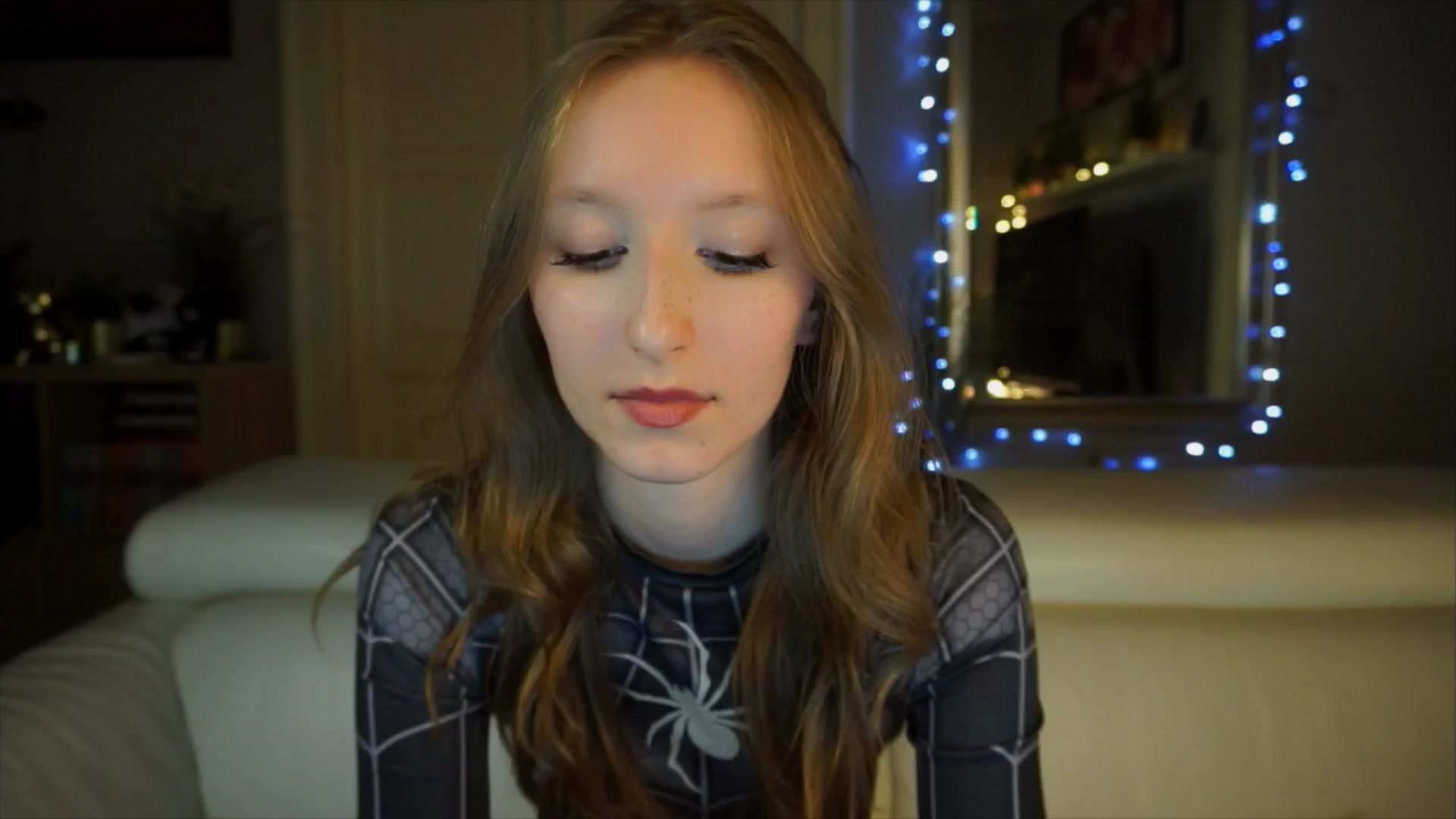 Gallery image thumbnail from Sw33t_g1rl's myfreecams stream on, 04/09/2026, 20:15 image 14 of 20