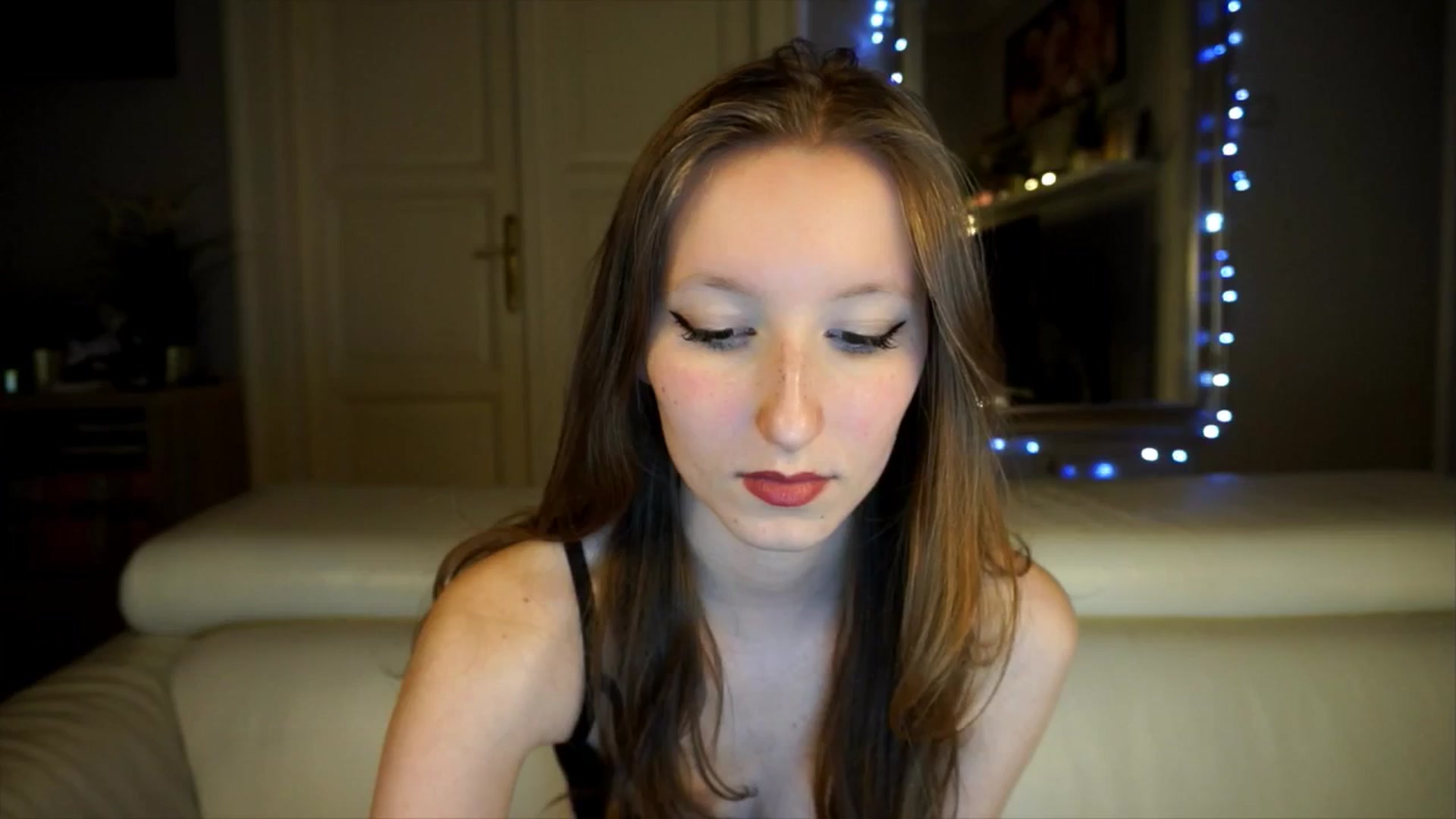 Gallery image thumbnail from Sw33t_g1rl's myfreecams stream on, 04/14/2026, 17:42 image 7 of 20