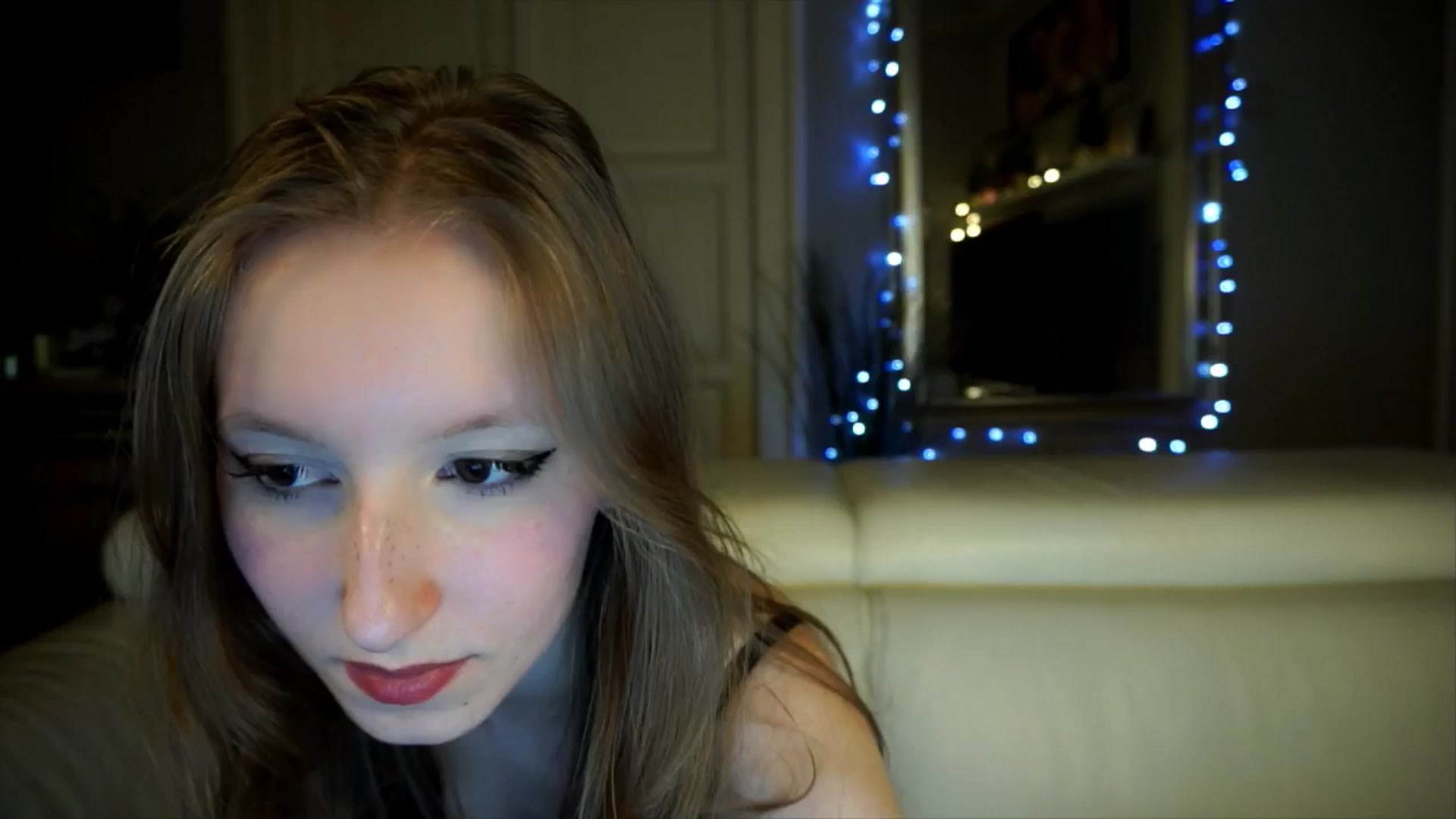 Gallery image thumbnail from Sw33t_g1rl's myfreecams stream on, 04/14/2026, 18:49 image 2 of 20