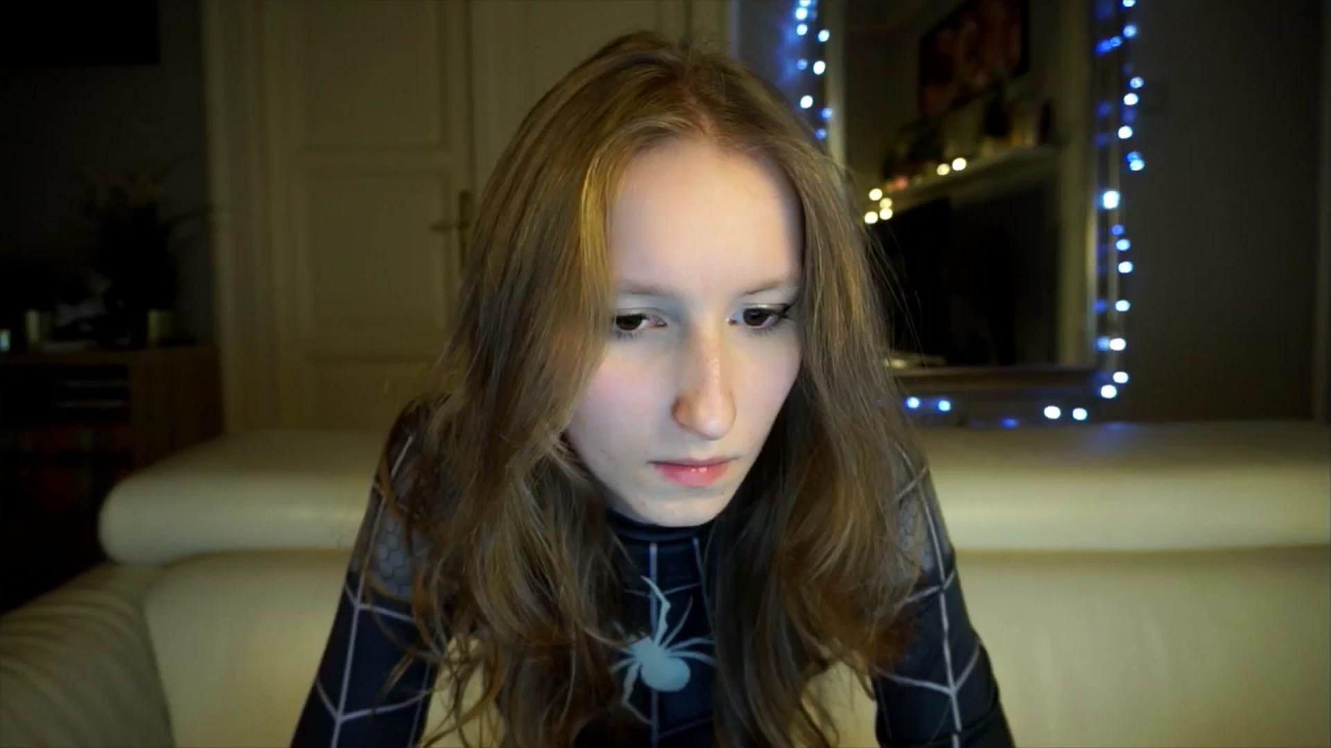 Gallery image thumbnail from Sw33t_g1rl's myfreecams stream on, 04/15/2026, 18:55 image 20 of 20