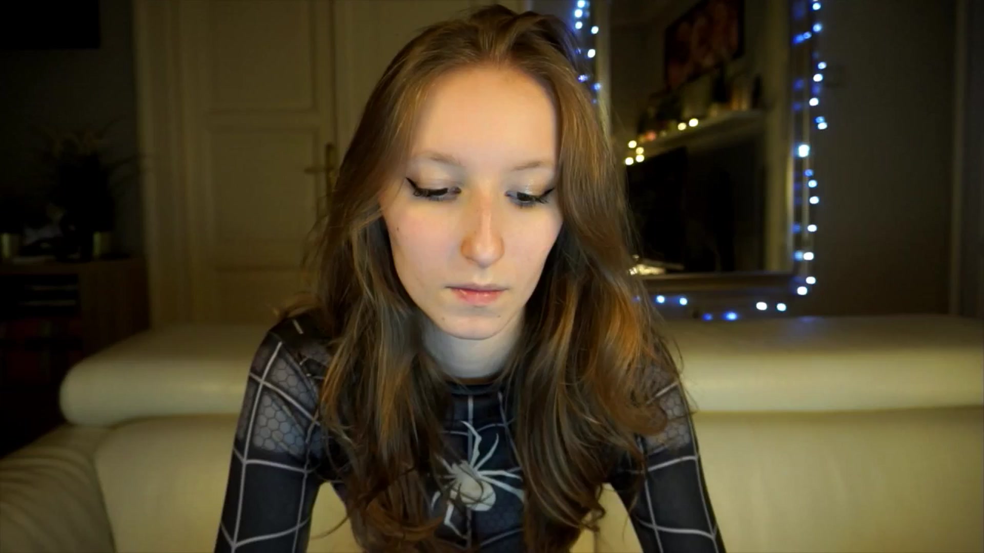 Gallery image thumbnail from Sw33t_g1rl's myfreecams stream on, 04/15/2026, 18:55 image 15 of 20