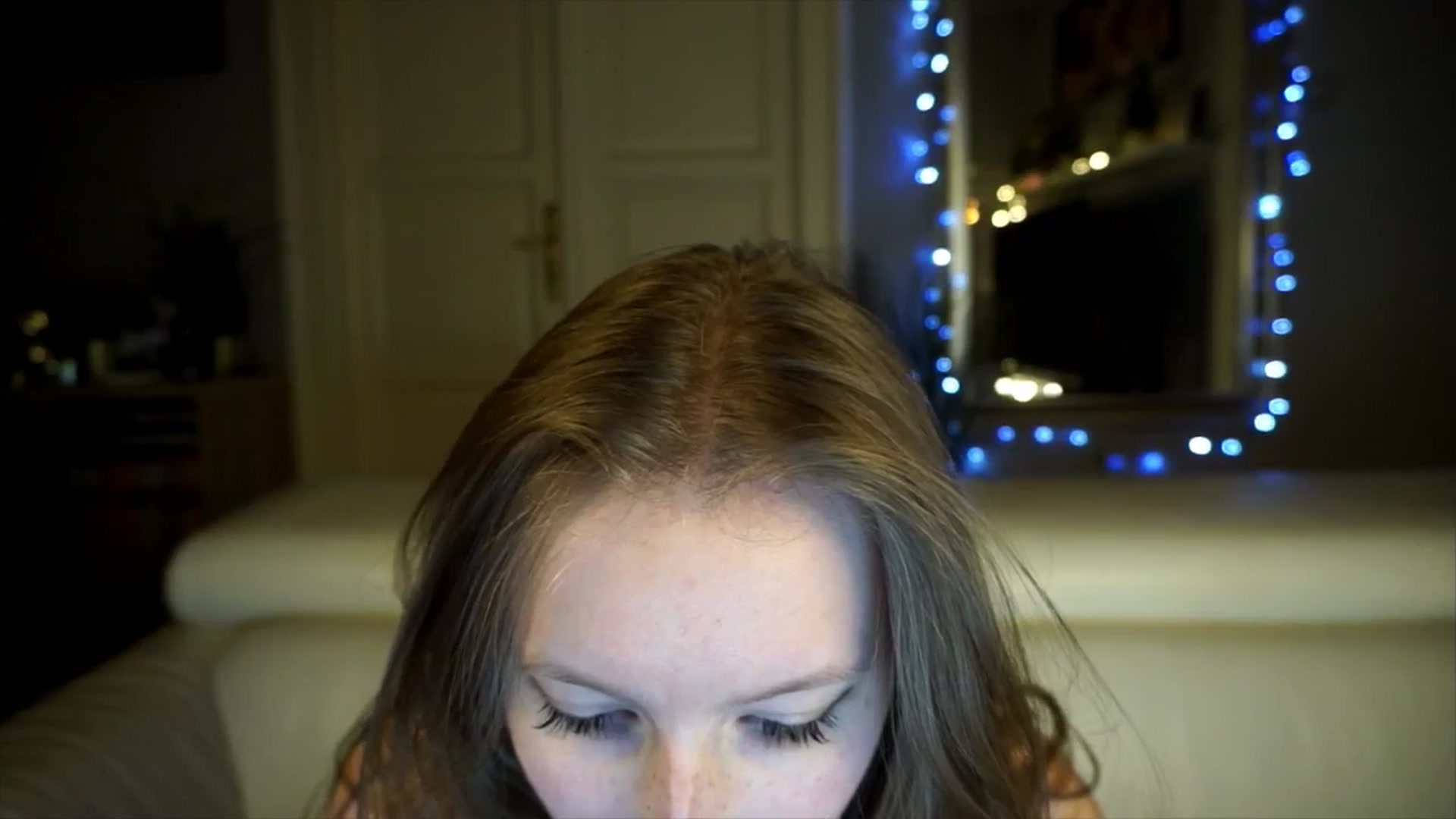 Gallery image thumbnail from Sw33t_g1rl's myfreecams stream on, 04/16/2026, 18:11 image 14 of 20