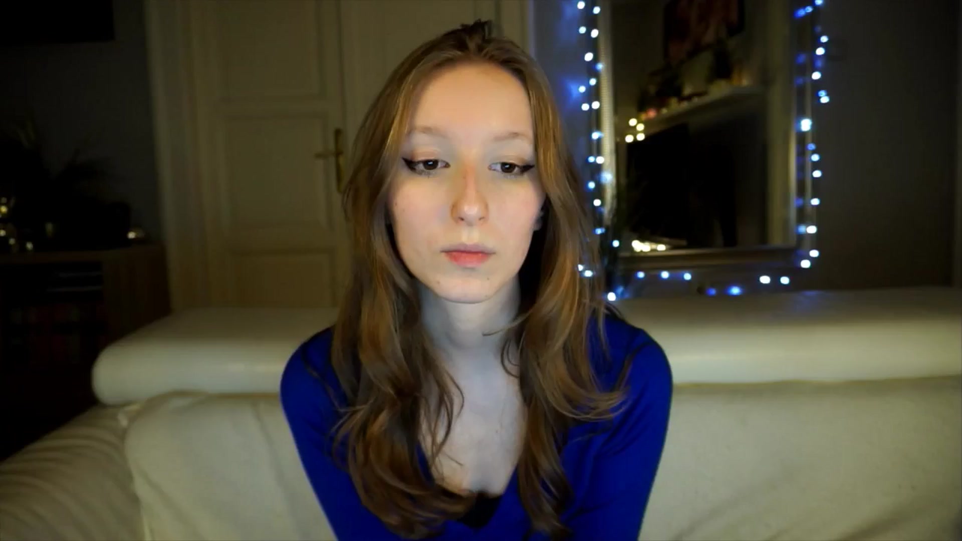 Gallery image thumbnail from Sw33t_g1rl's myfreecams stream on, 04/17/2026, 17:06 image 18 of 20