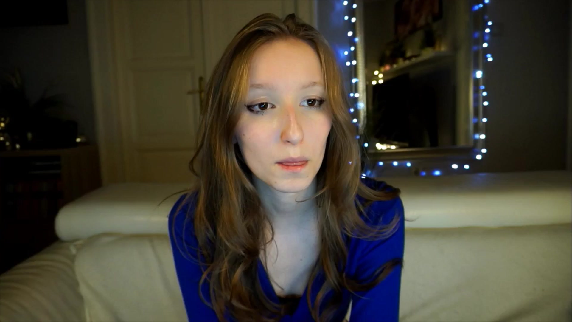 Gallery image thumbnail from Sw33t_g1rl's myfreecams stream on, 04/17/2026, 17:06 image 10 of 20