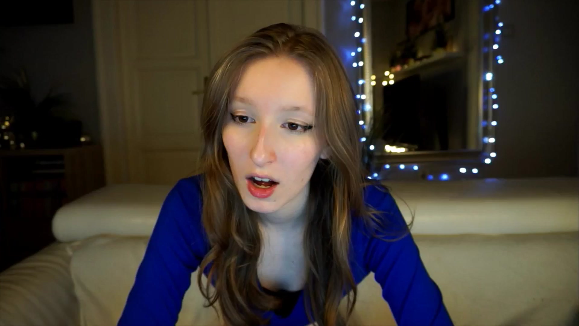 Gallery image thumbnail from Sw33t_g1rl's myfreecams stream on, 04/17/2026, 17:06 image 3 of 20