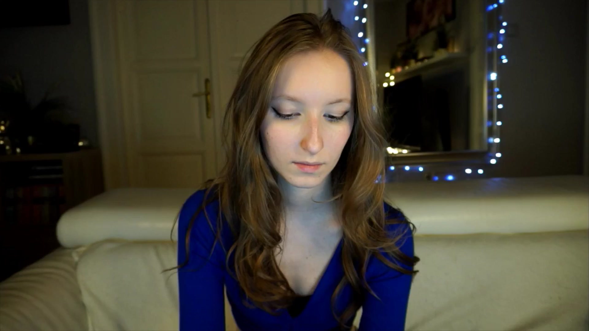 Gallery image thumbnail from Sw33t_g1rl's myfreecams stream on, 04/17/2026, 17:06 image 8 of 20