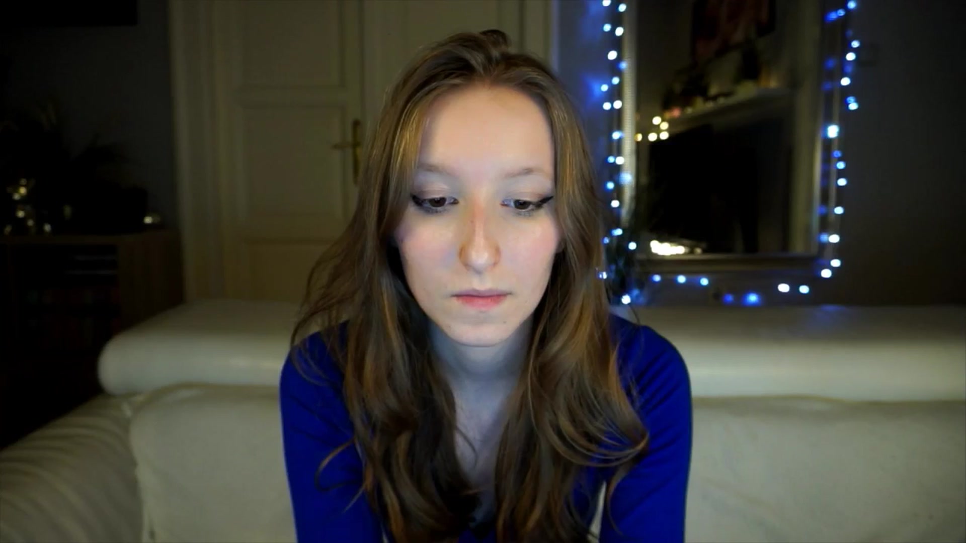 Gallery image thumbnail from Sw33t_g1rl's myfreecams stream on, 04/17/2026, 18:53 image 17 of 20