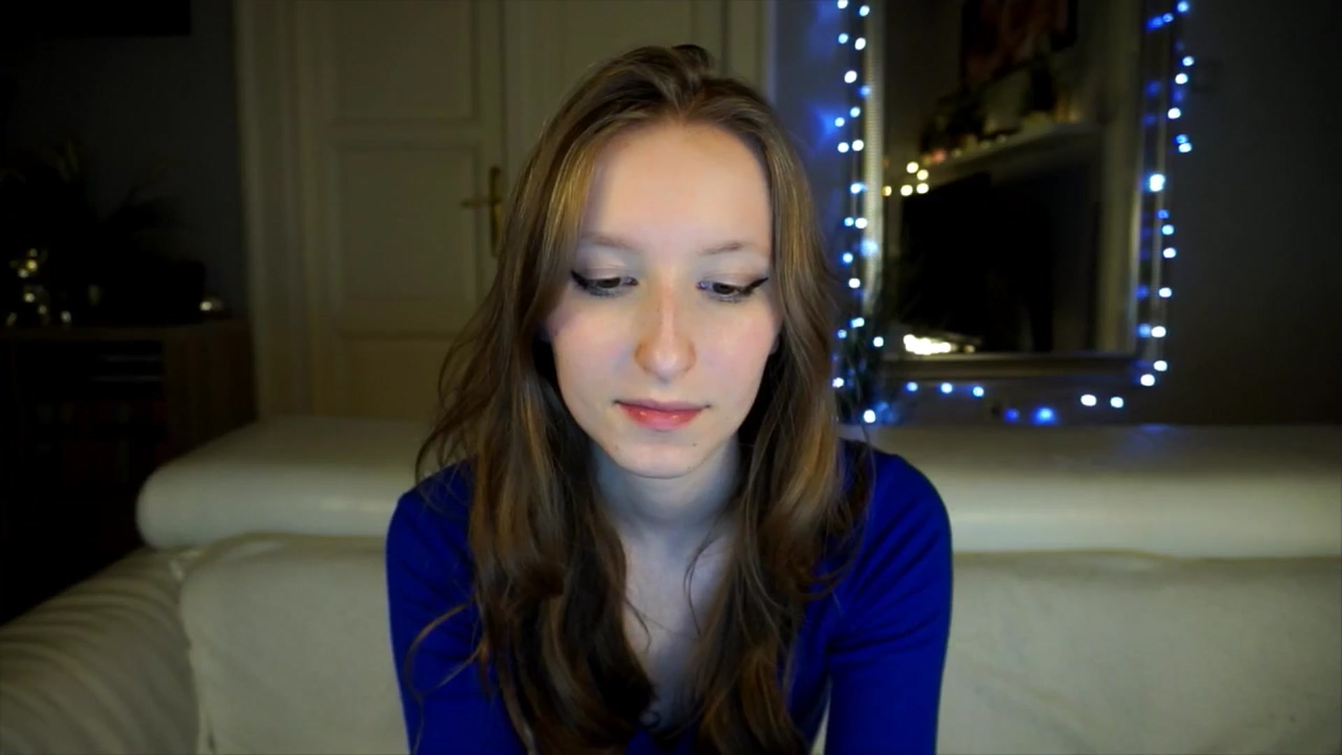 Gallery image thumbnail from Sw33t_g1rl's myfreecams stream on, 04/17/2026, 18:53 image 13 of 20