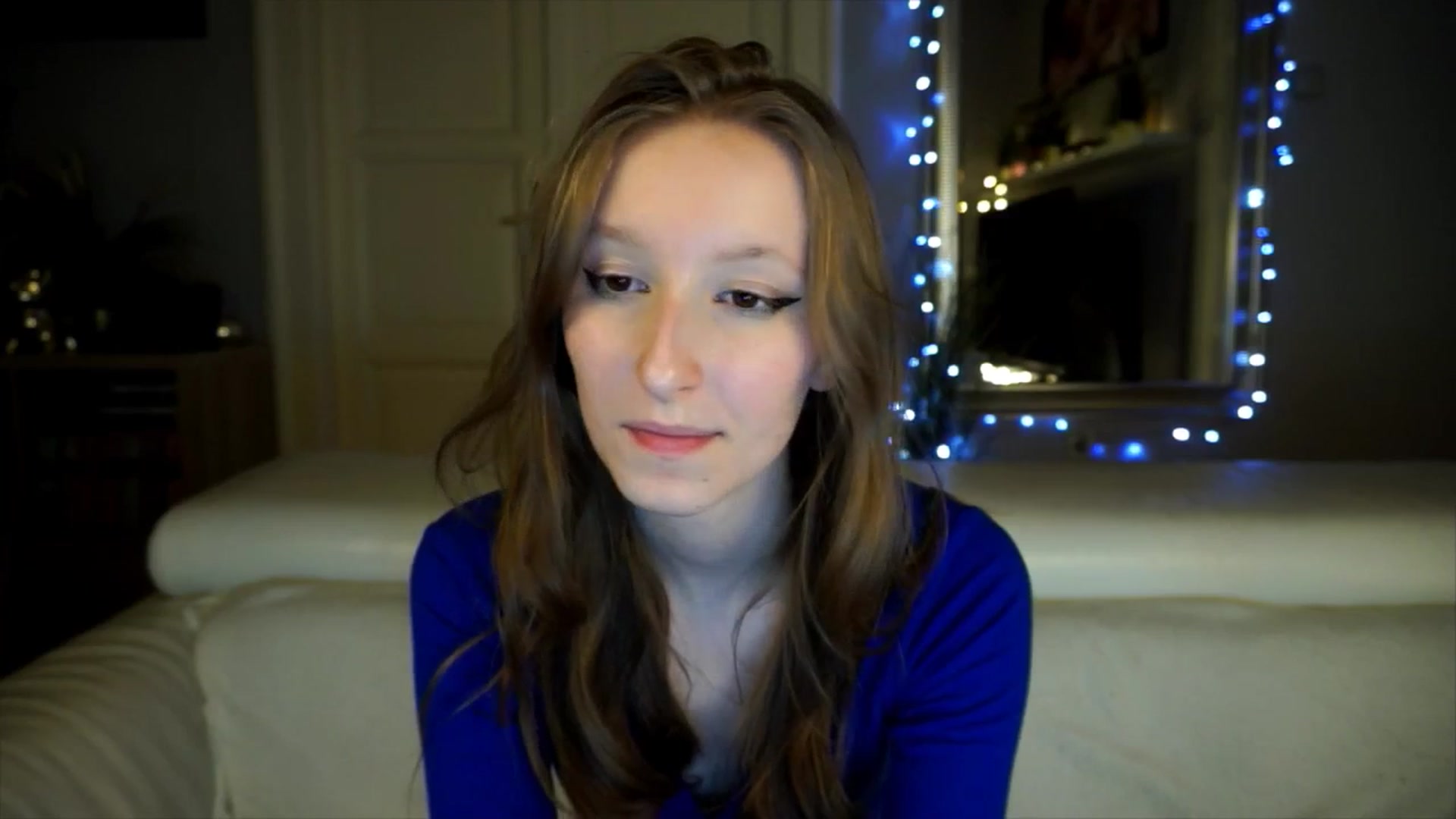 Gallery image thumbnail from Sw33t_g1rl's myfreecams stream on, 04/17/2026, 18:53 image 11 of 20