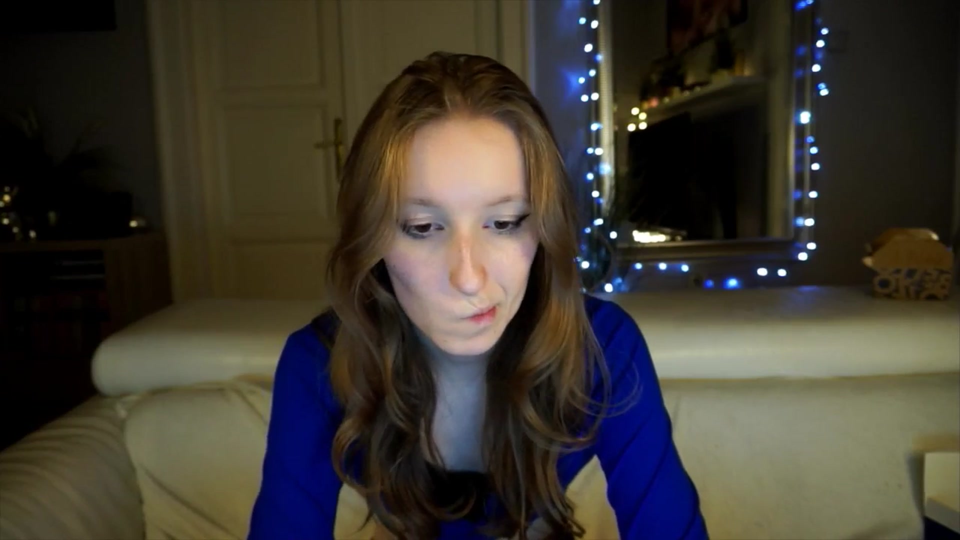 Gallery image thumbnail from Sw33t_g1rl's myfreecams stream on, 04/17/2026, 20:19 image 17 of 20