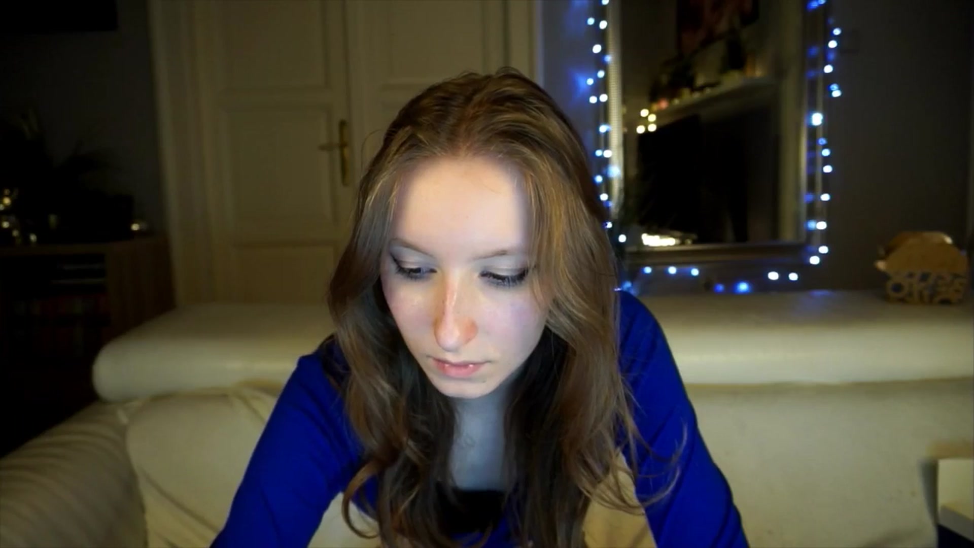 Gallery image thumbnail from Sw33t_g1rl's myfreecams stream on, 04/17/2026, 20:19 image 18 of 20