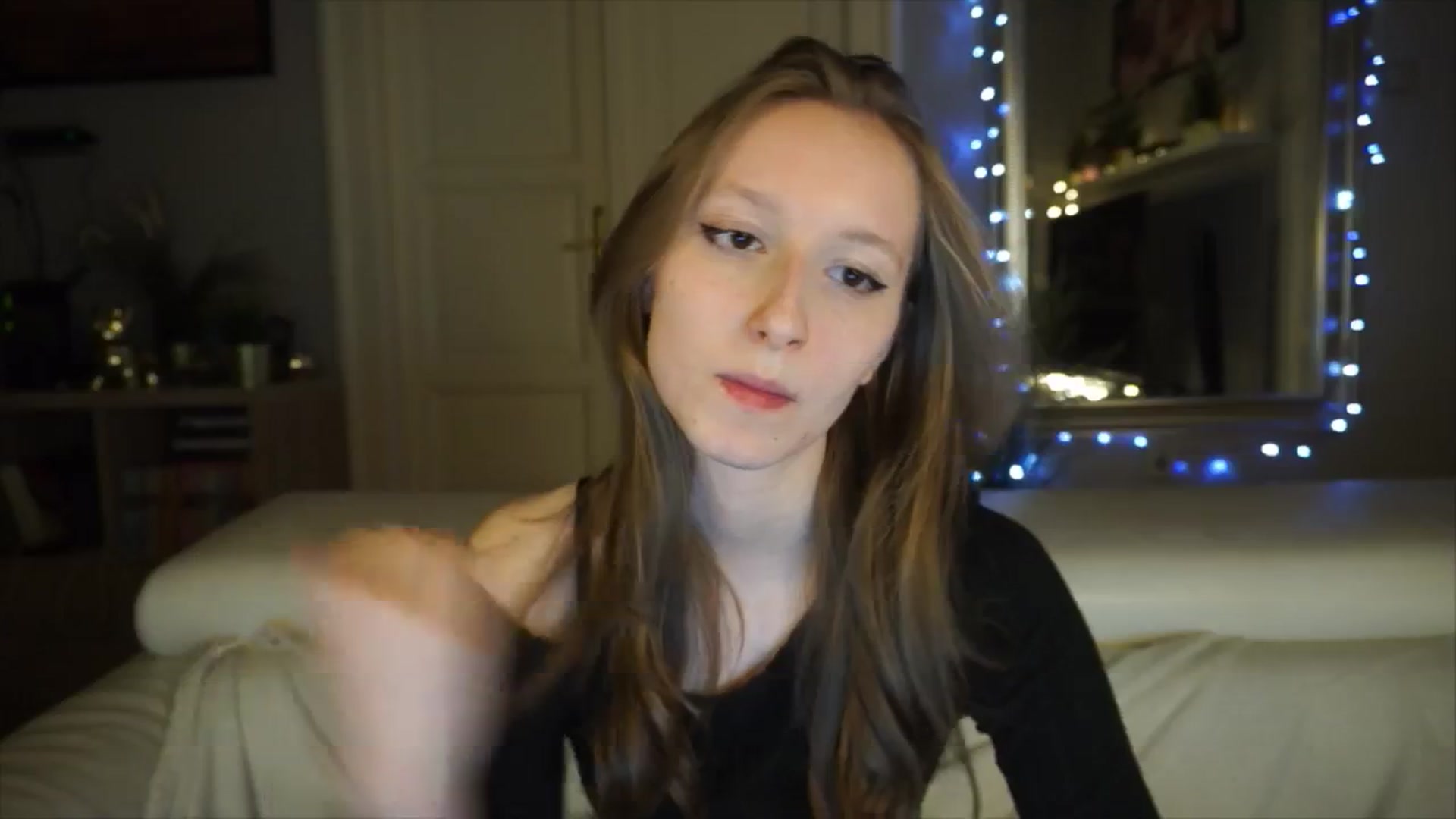 Gallery image thumbnail from Sw33t_g1rl's myfreecams stream on, 04/26/2026, 18:34 image 20 of 20