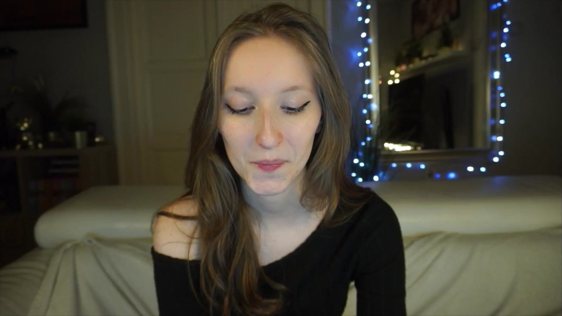 Gallery image thumbnail from Sw33t_g1rl's myfreecams stream on, 04/26/2026, 19:59 image 10 of 20