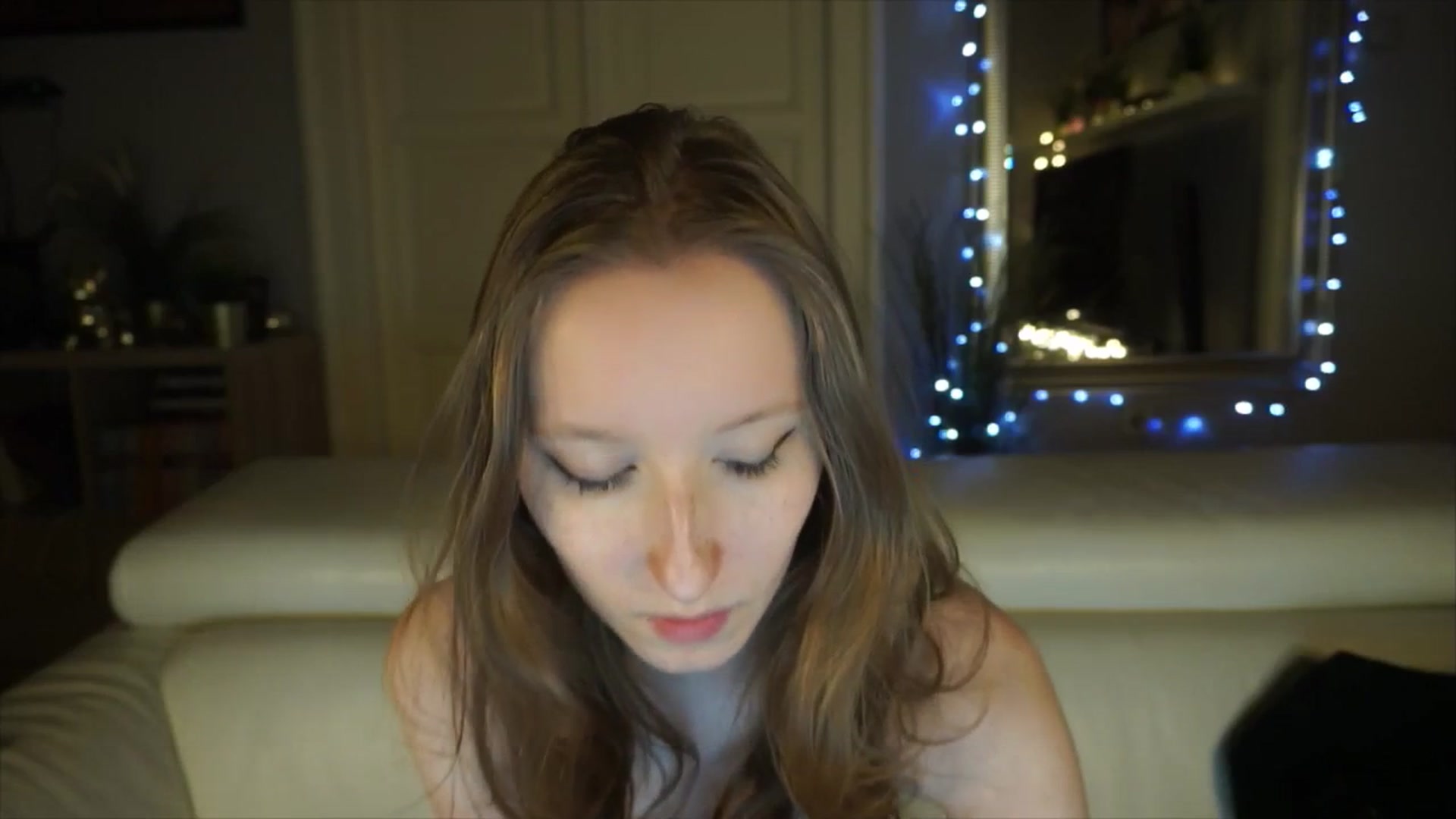 Gallery image thumbnail from Sw33t_g1rl's myfreecams stream on, 05/01/2026, 18:17 image 5 of 20