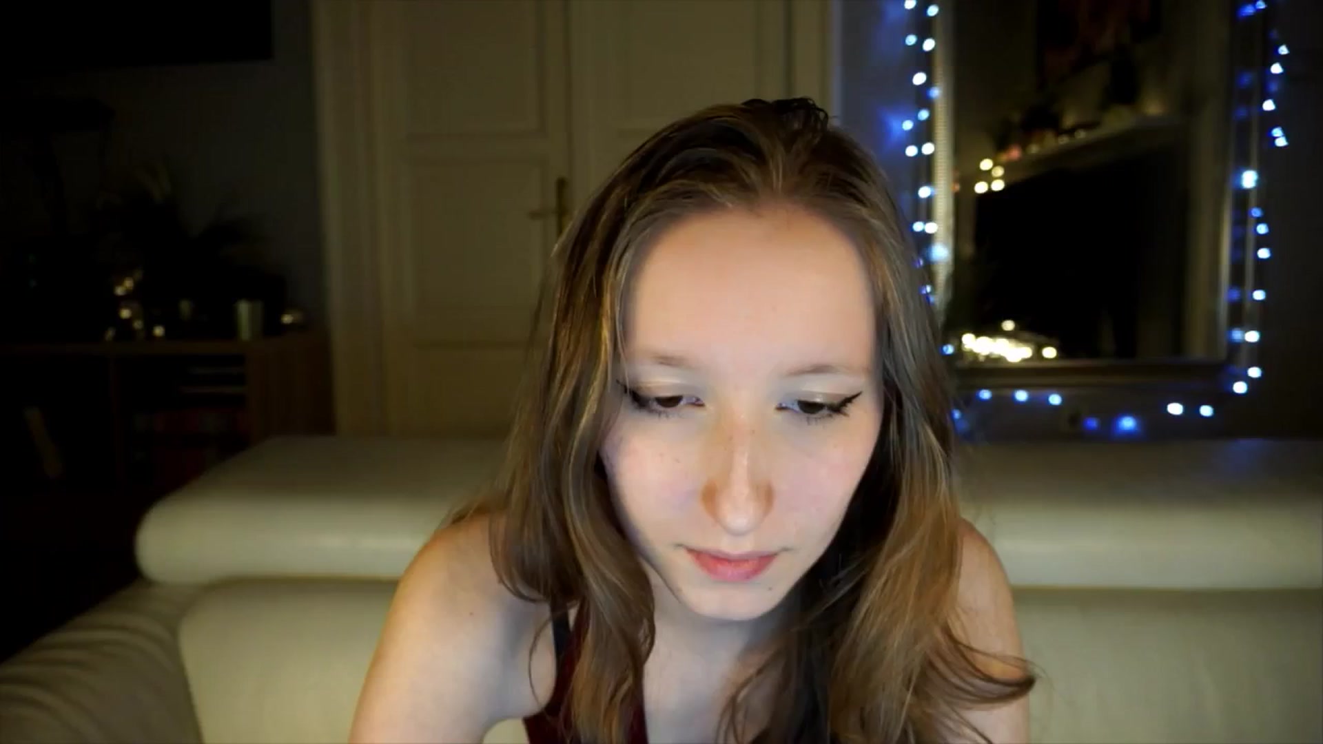 Gallery image thumbnail from Sw33t_g1rl's myfreecams stream on, 05/02/2026, 18:05 image 8 of 20