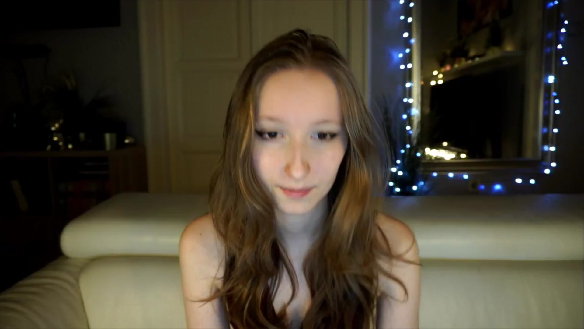 Gallery image thumbnail from Sw33t_g1rl's myfreecams stream on, 05/02/2026, 18:05 image 3 of 20