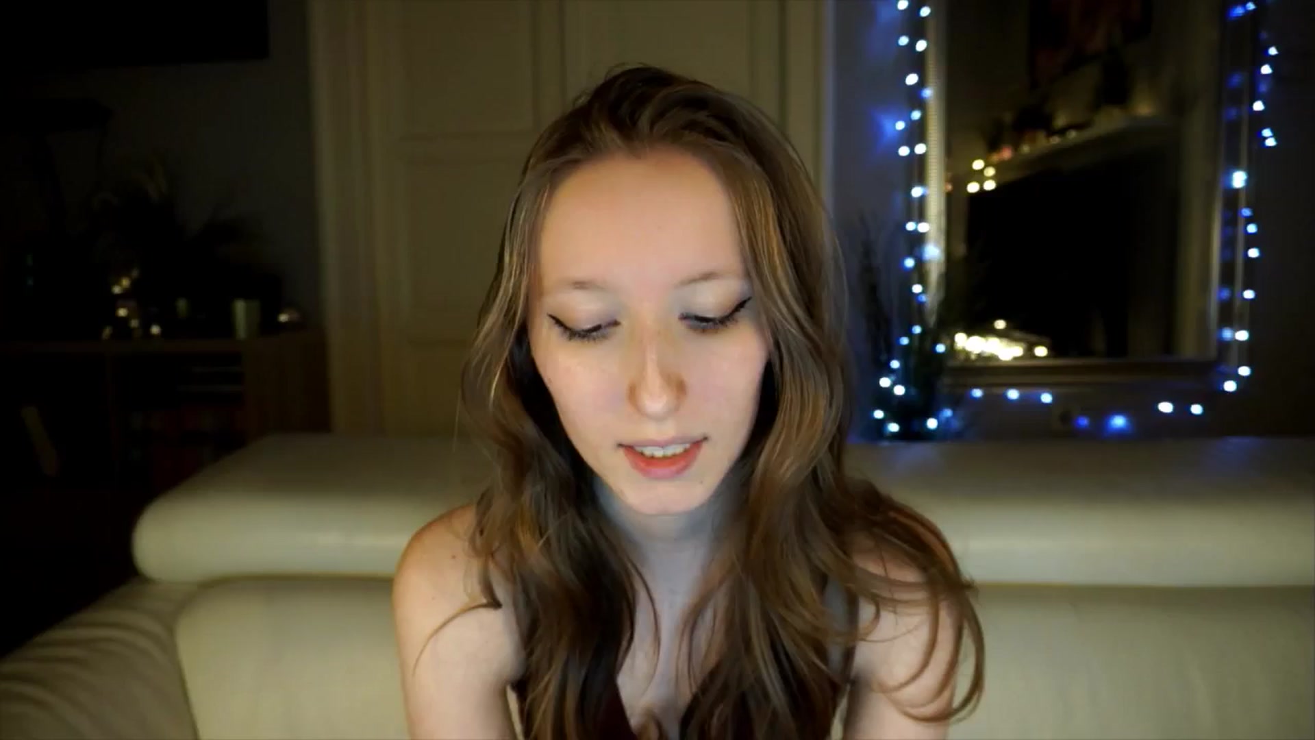 Gallery image thumbnail from Sw33t_g1rl's myfreecams stream on, 05/02/2026, 18:05 image 9 of 20