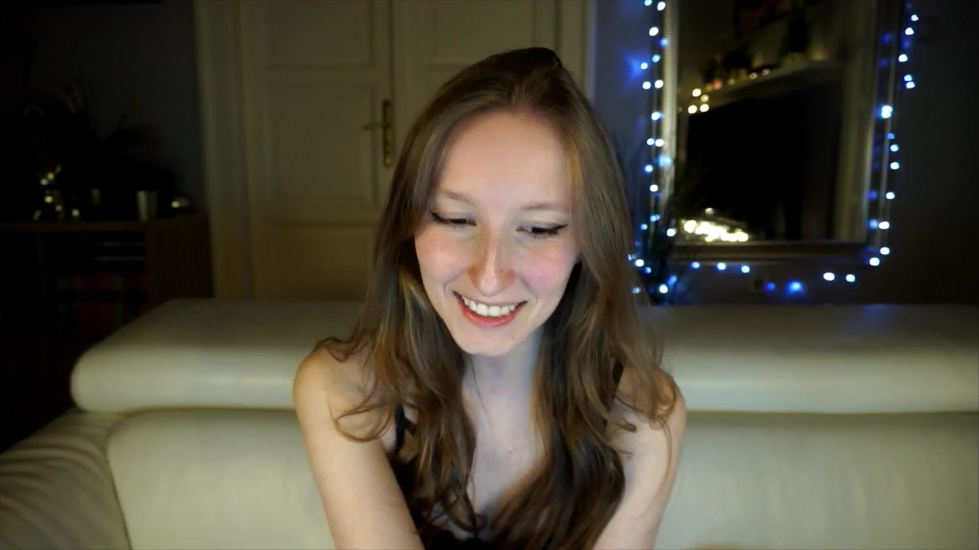 Gallery image thumbnail from Sw33t_g1rl's myfreecams stream on, 05/03/2026, 17:42 image 20 of 20