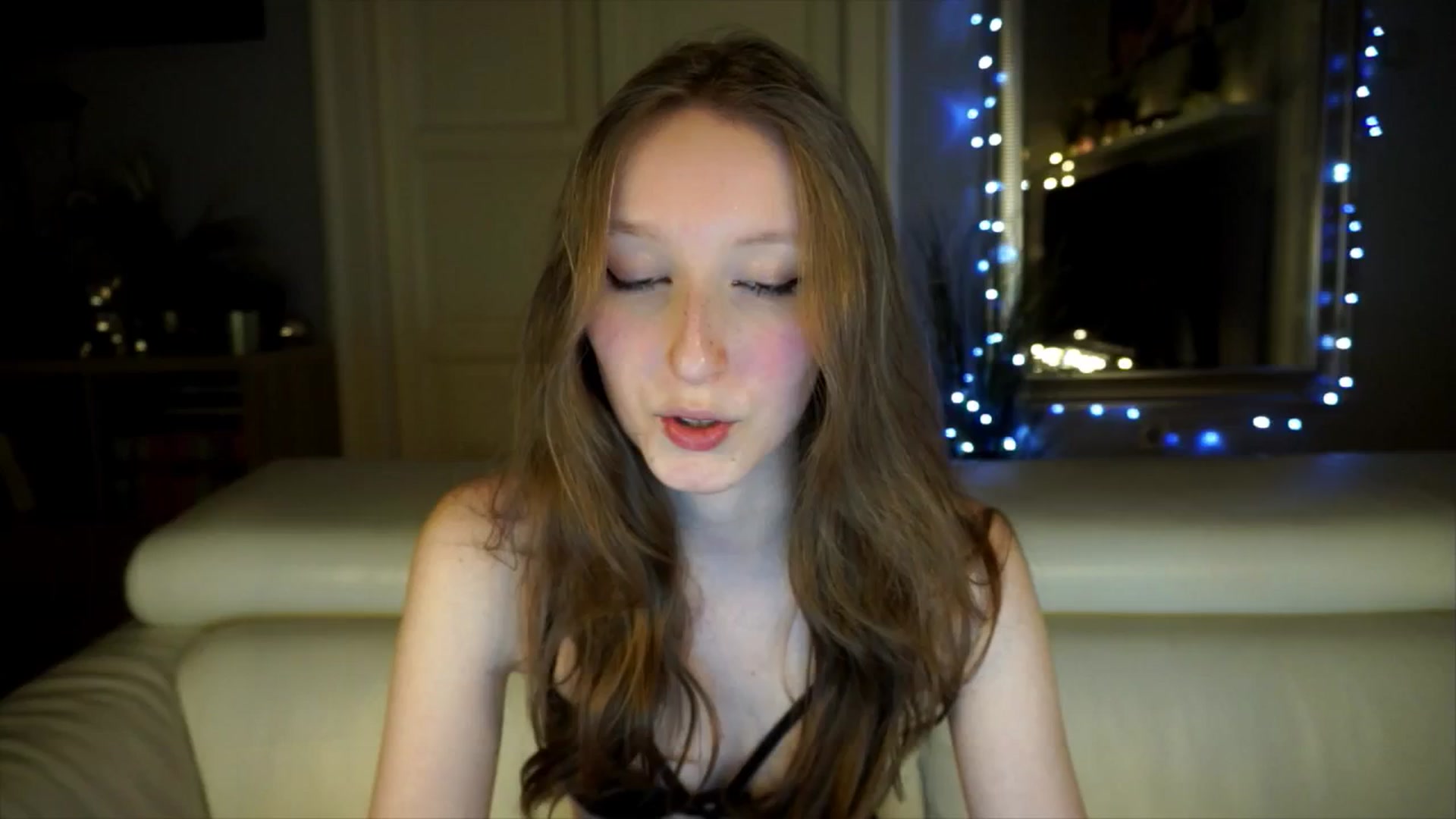 Gallery image thumbnail from Sw33t_g1rl's myfreecams stream on, 05/03/2026, 20:06 image 7 of 20