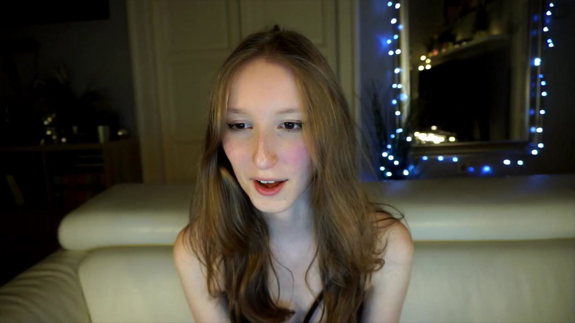 Gallery image thumbnail from Sw33t_g1rl's myfreecams stream on, 05/03/2026, 20:06 image 1 of 20