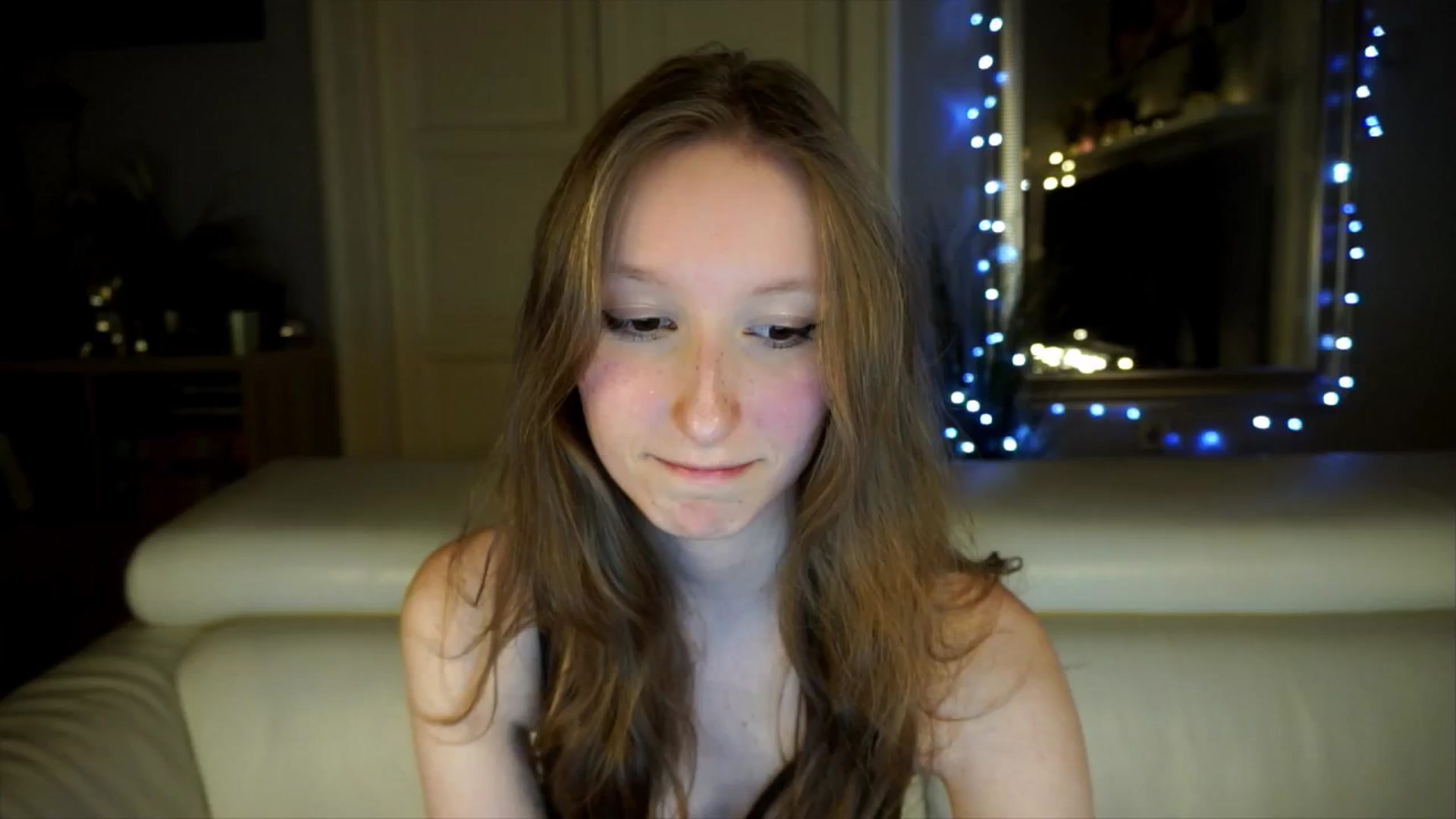 Gallery image thumbnail from Sw33t_g1rl's myfreecams stream on, 05/03/2026, 20:06 image 8 of 20