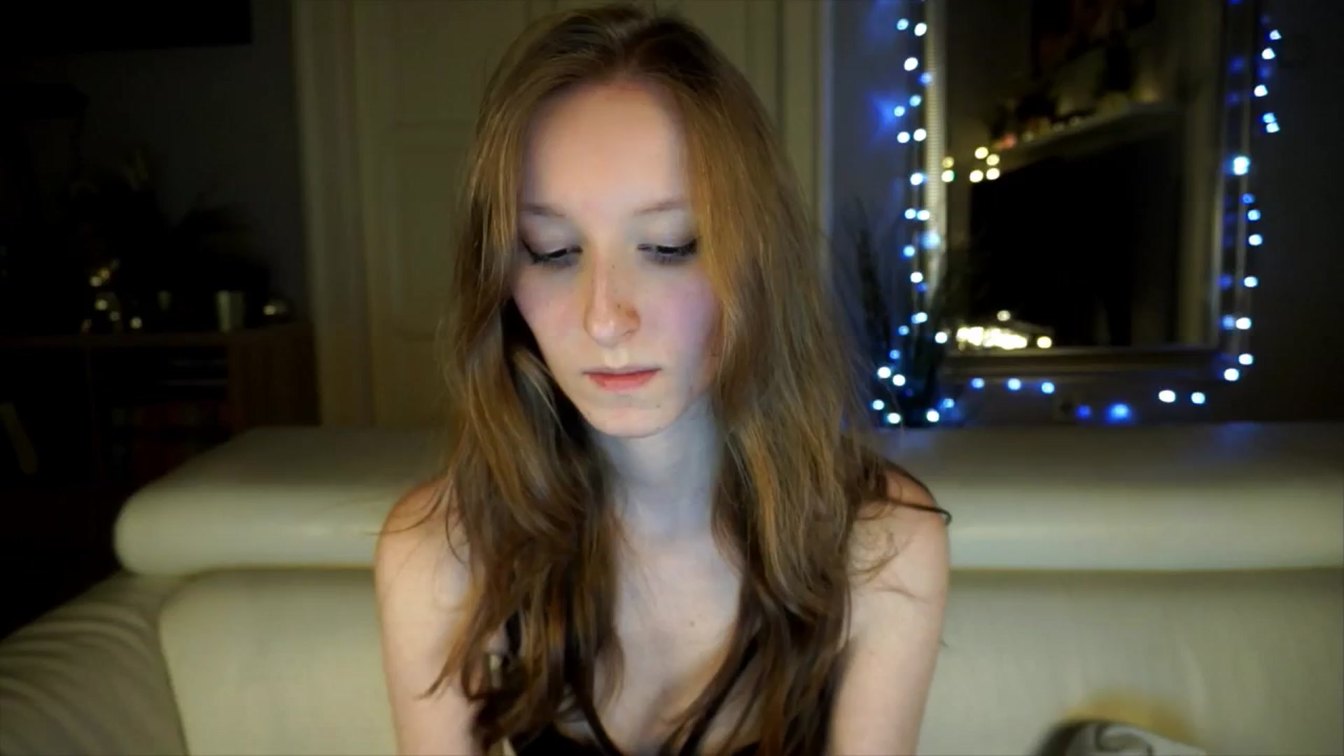 Gallery image thumbnail from Sw33t_g1rl's myfreecams stream on, 05/03/2026, 20:06 image 15 of 20