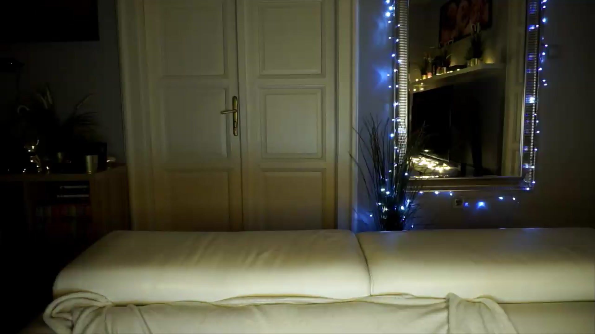 Gallery image thumbnail from Sw33t_g1rl's myfreecams stream on, 05/07/2026, 18:41 image 13 of 20